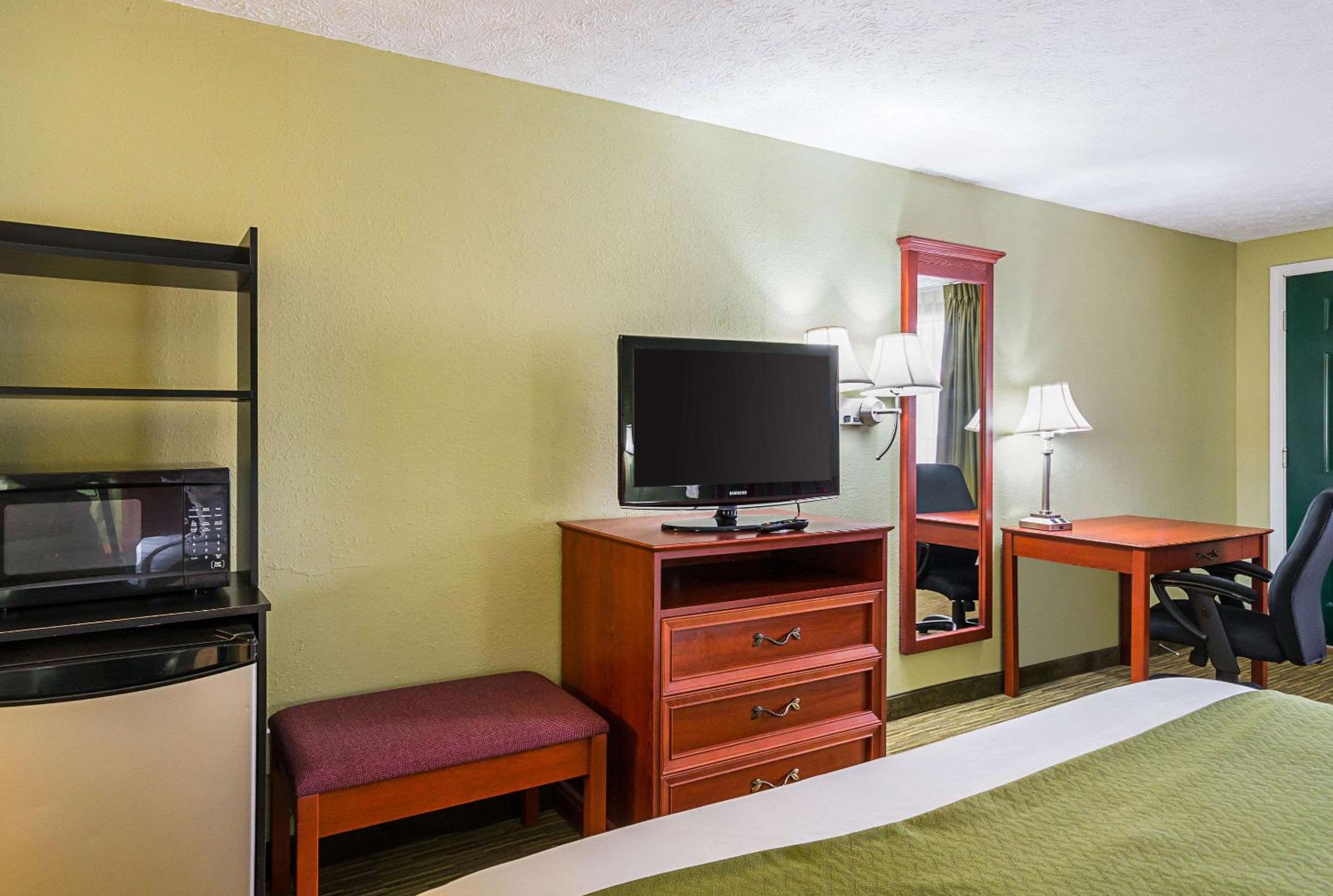 Quality Inn Weston