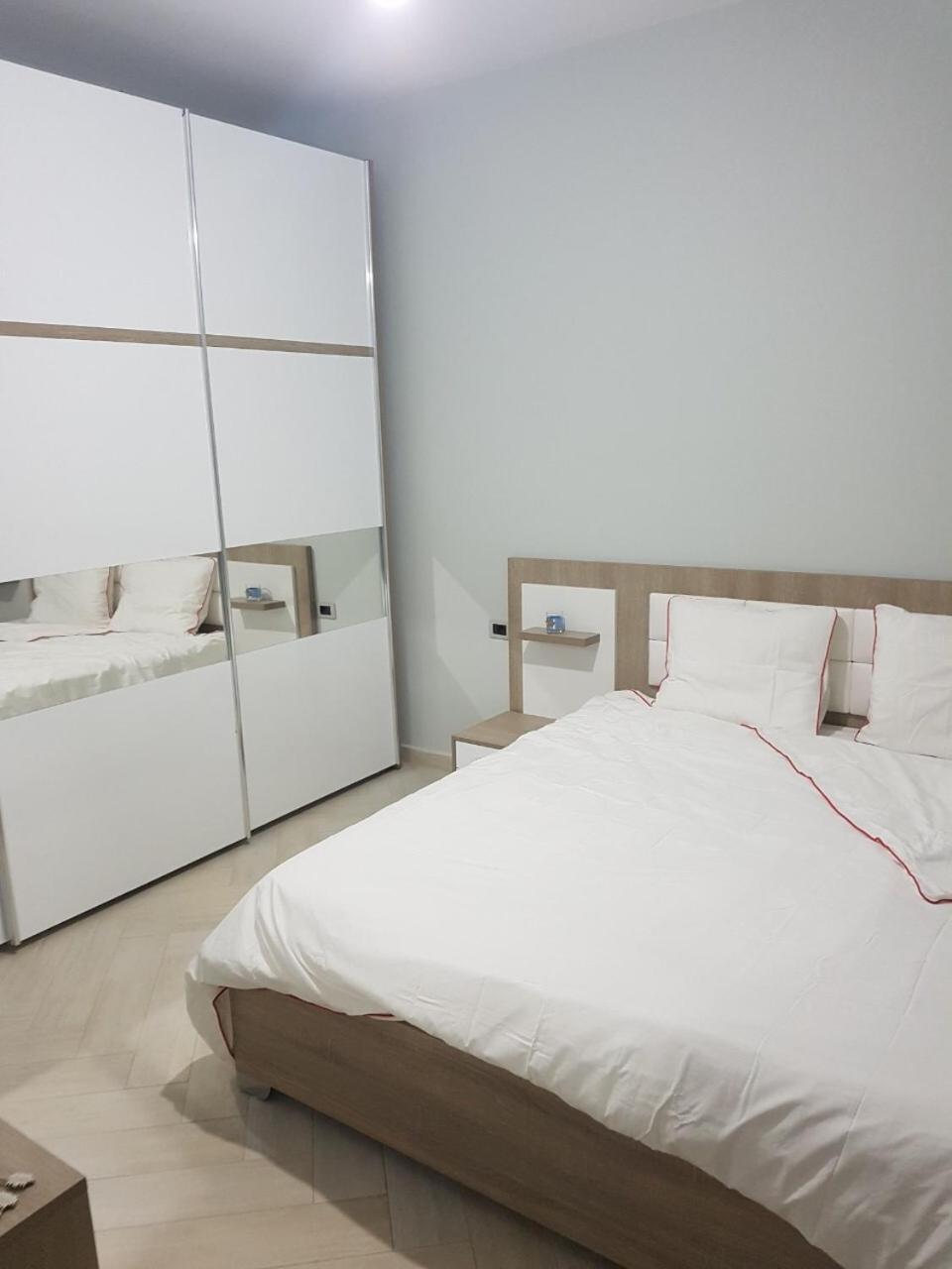 Blue Horizon Apartment