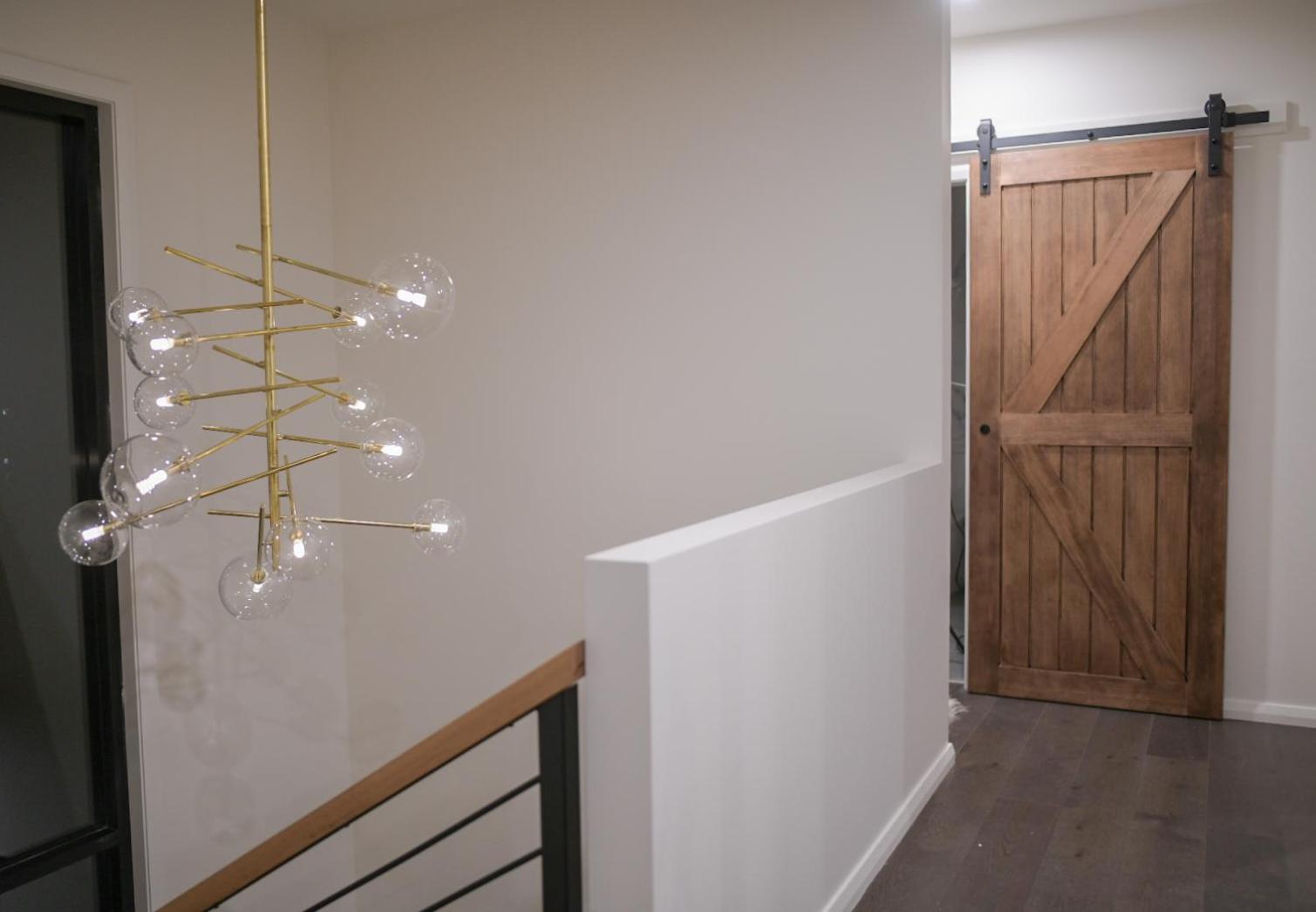 Snowbell - Mountain View, 4BR Modern Detached Home
