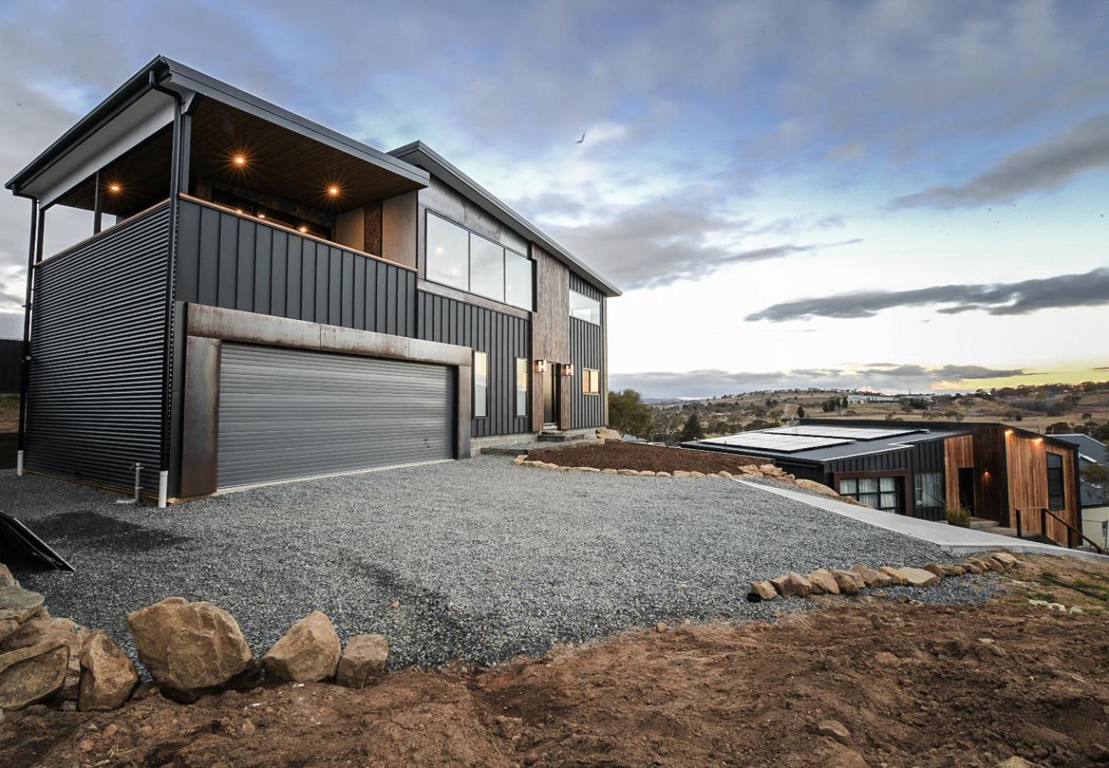 Snowbell - Mountain View, 4BR Modern Detached Home