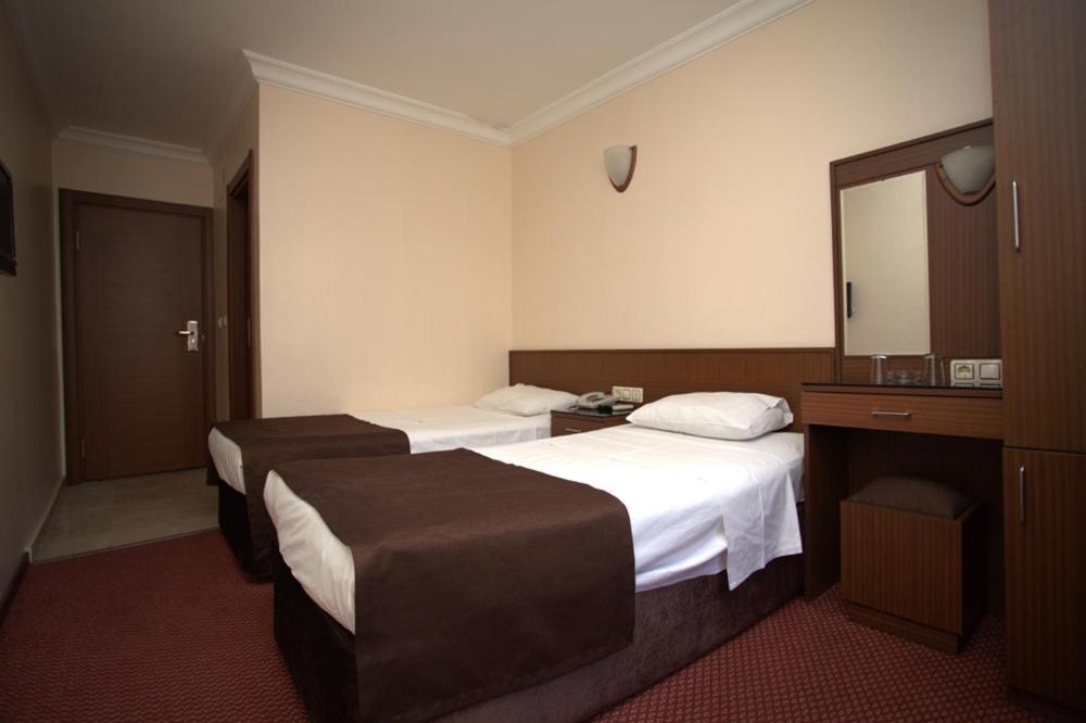 Lyon Hotel İstanbul - Image 16