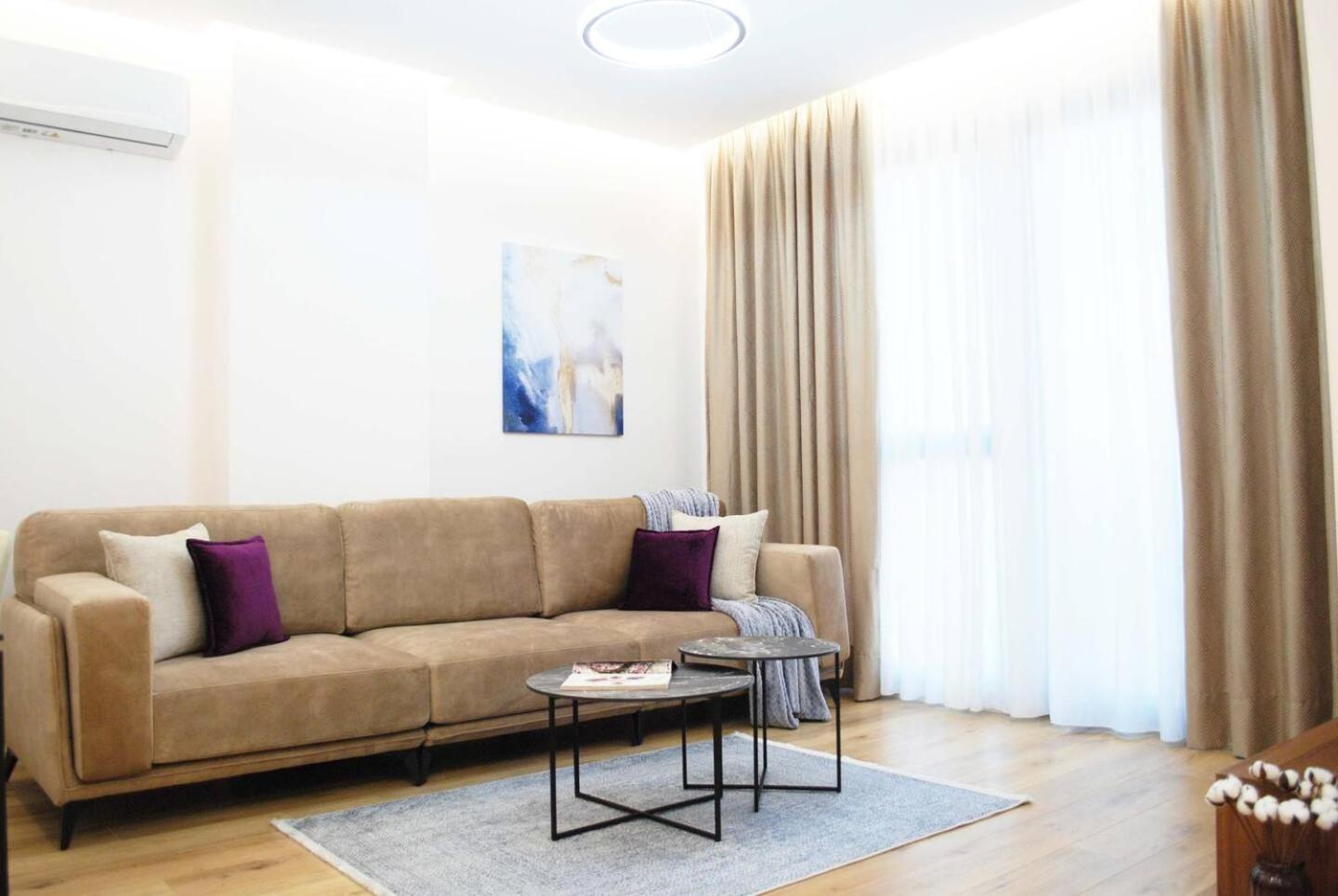 Lindi's Apartment 5/1