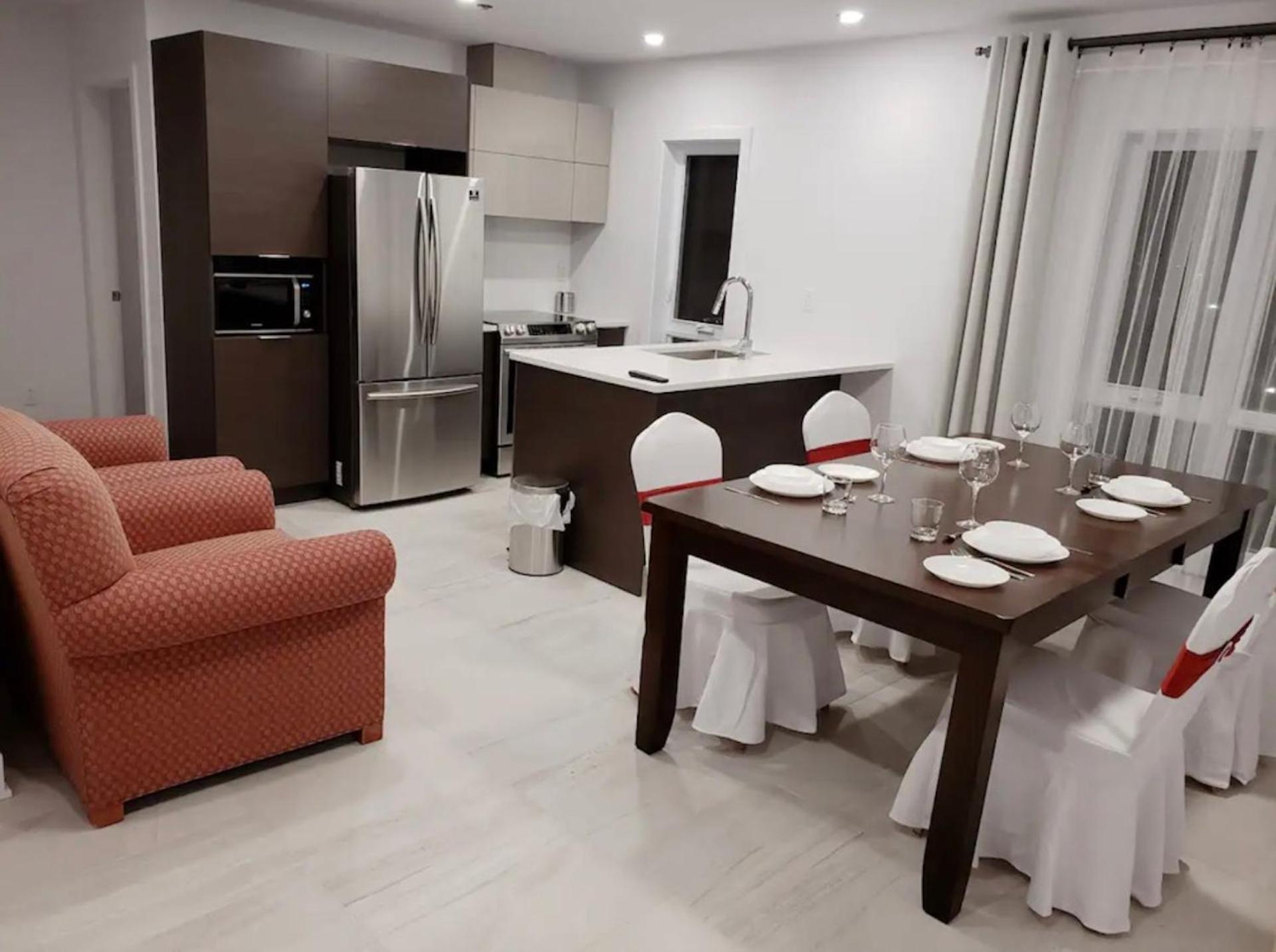 Le Bijou AirHome One or Two Bedroom Suite
