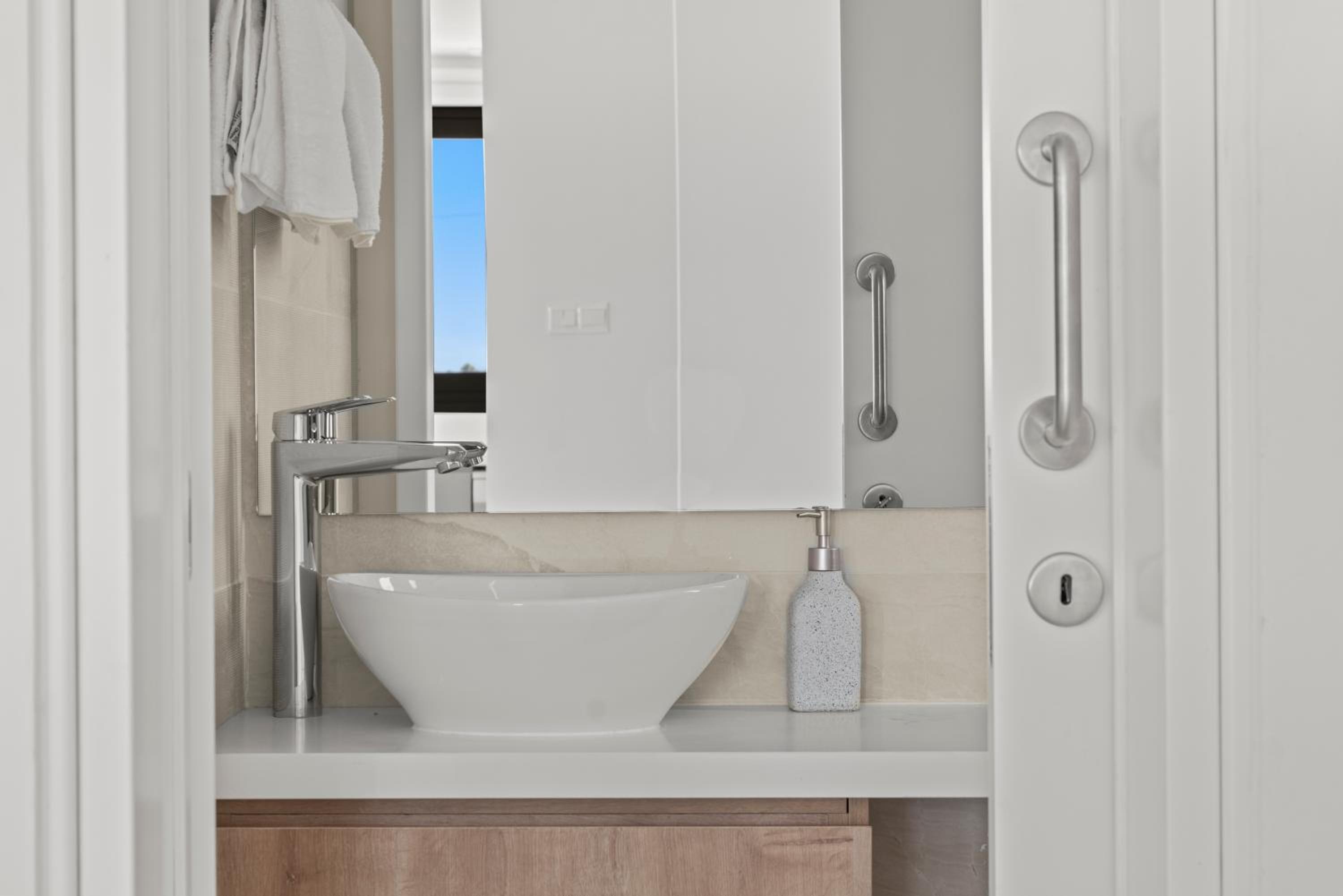 Serenity Waves Villa 10