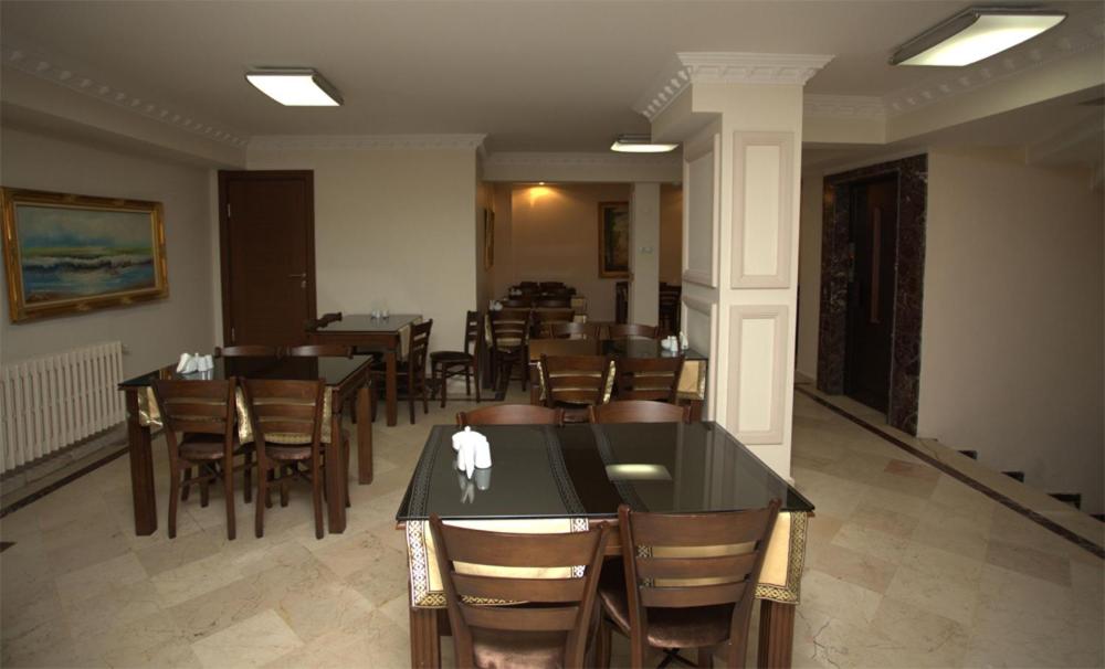 Lyon Hotel İstanbul - Image 20