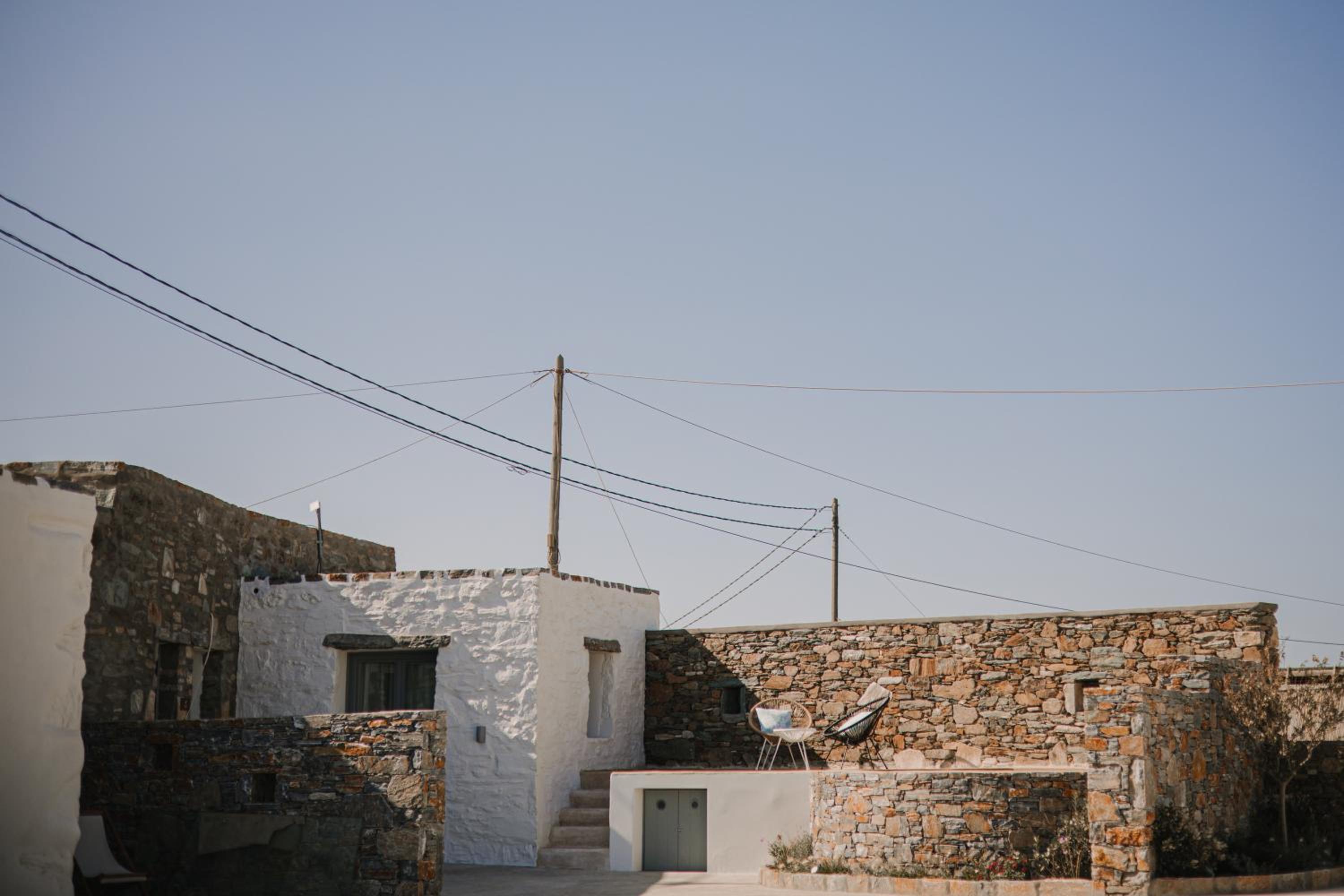 Hotel Venue Villas - Folegandros - Image 1