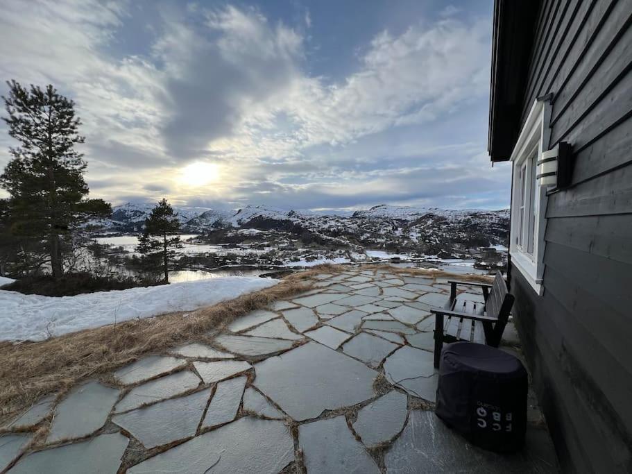 Fantastic view, great holiday house with sauna in Sirdal