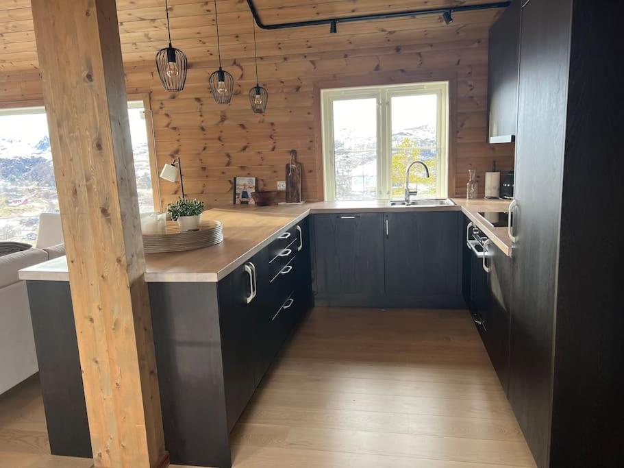 Fantastic view, great holiday house with sauna in Sirdal