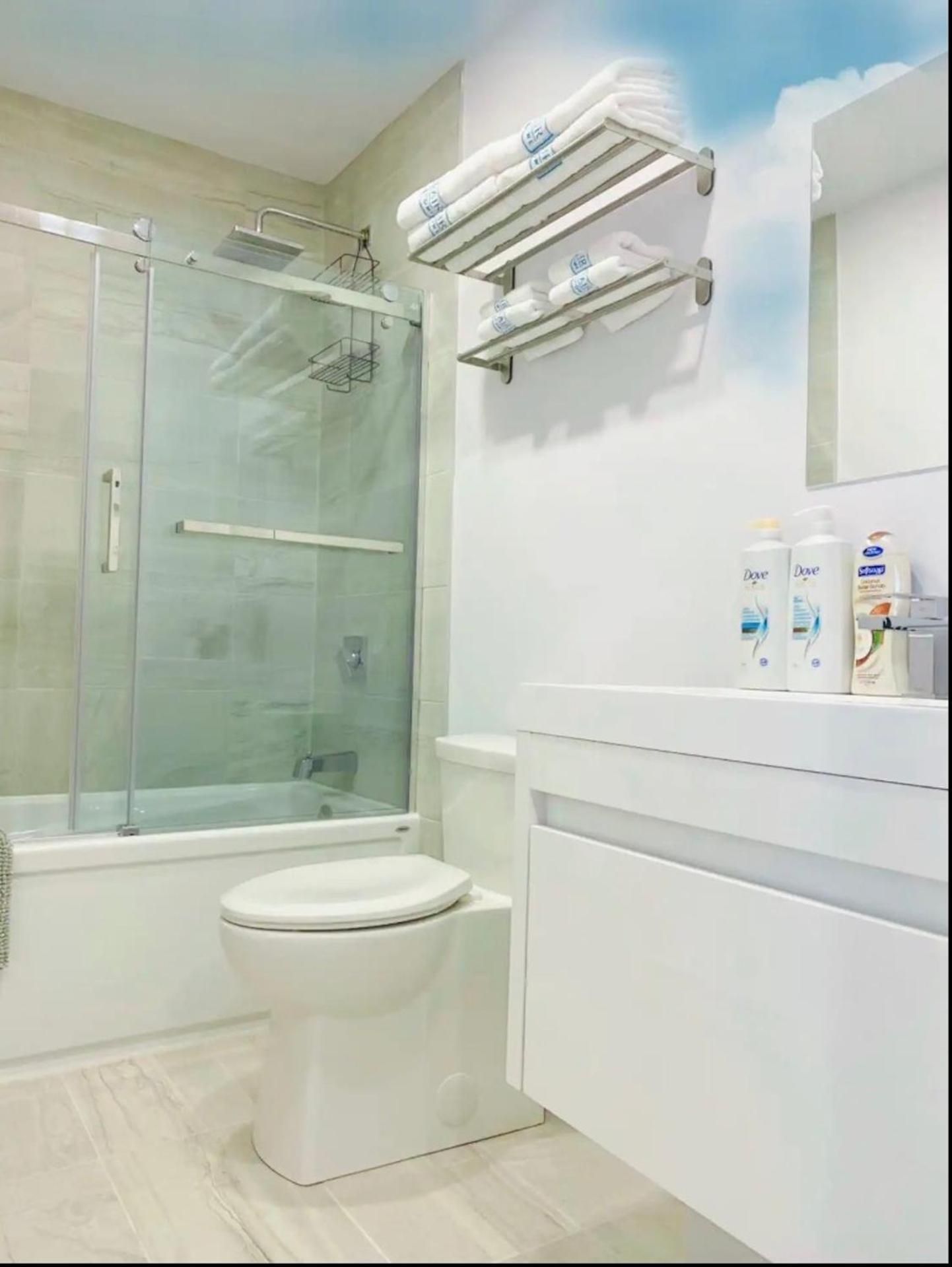 Le Bijou AirHome One or Two Bedroom Suite