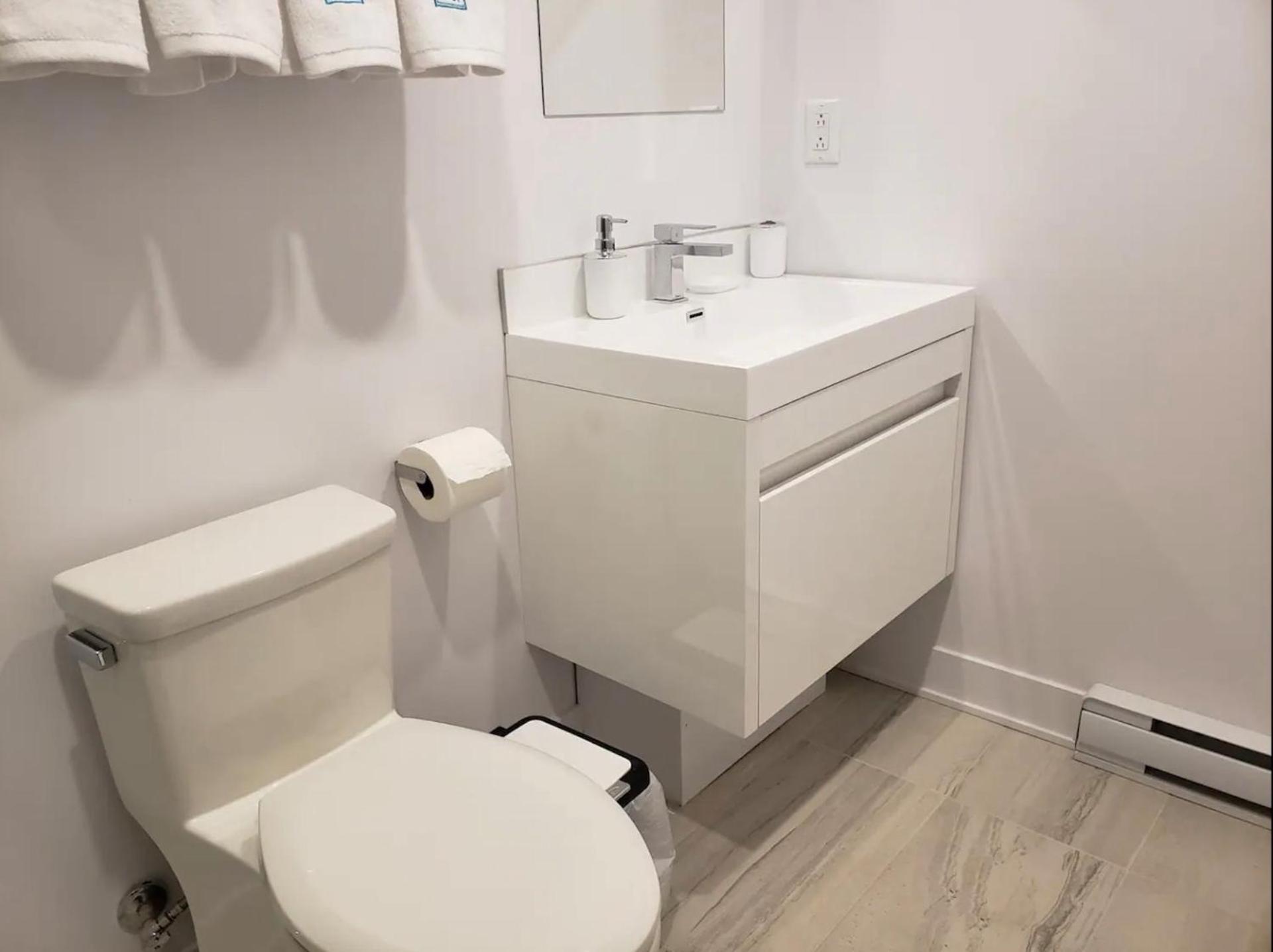 Le Bijou AirHome One or Two Bedroom Suite