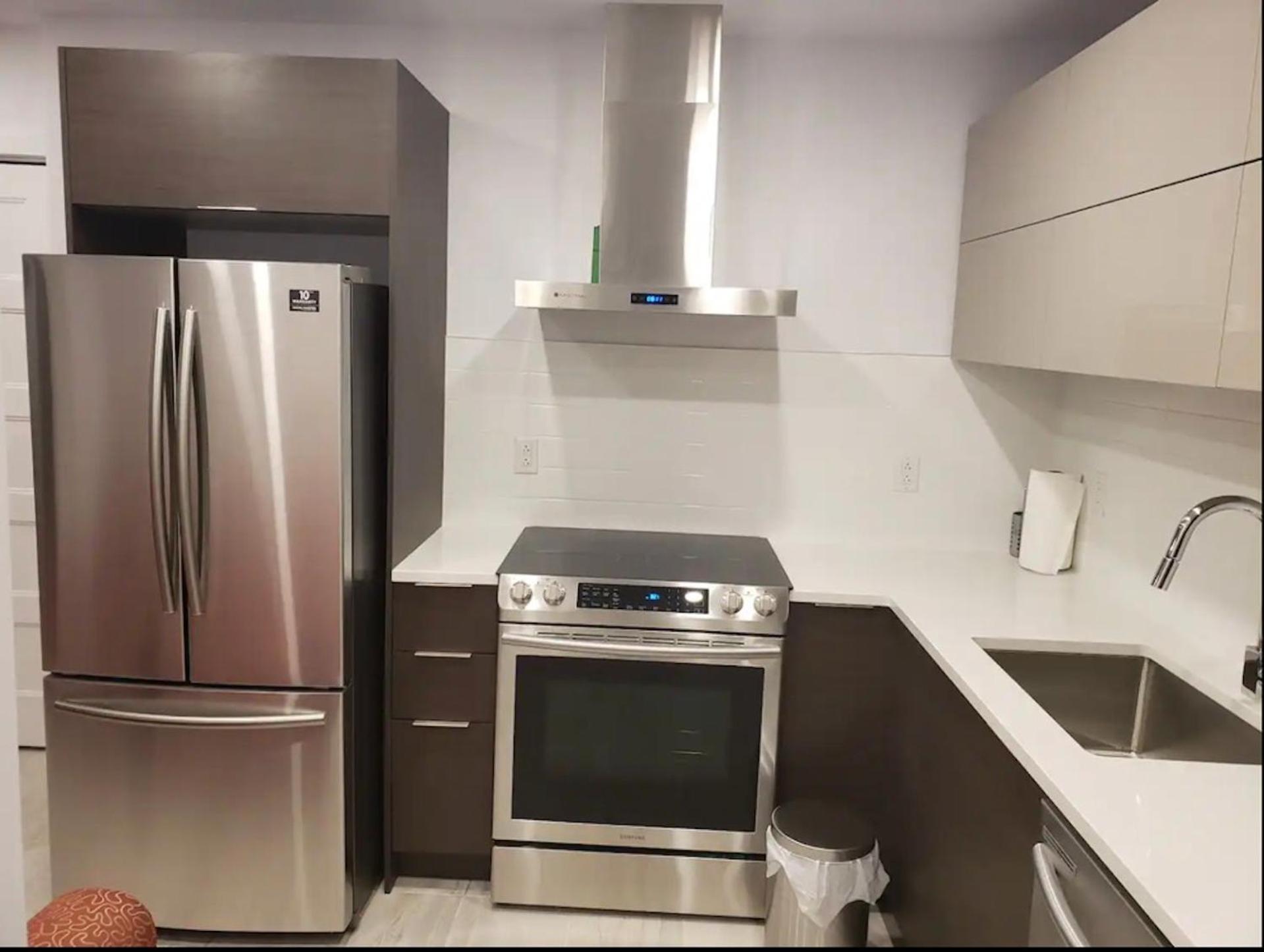 Le Bijou AirHome One or Two Bedroom Suite