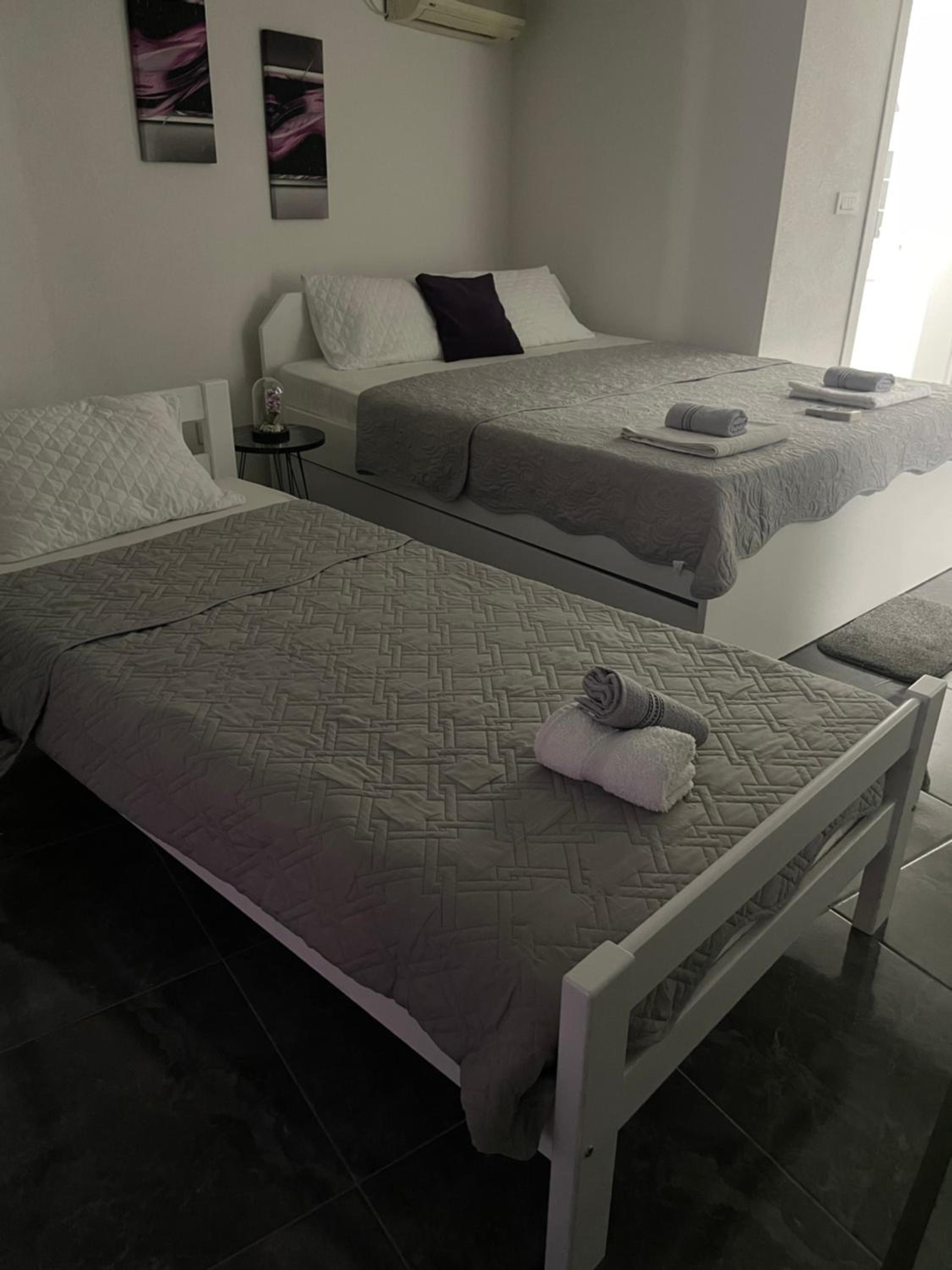 JOVIK Apartments