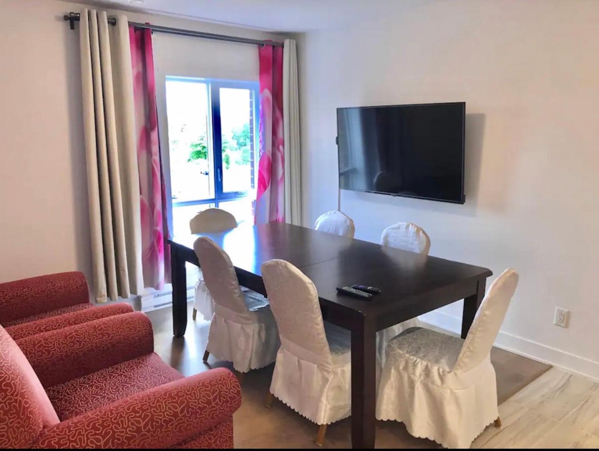 Le Bijou AirHome One or Two Bedroom Suite