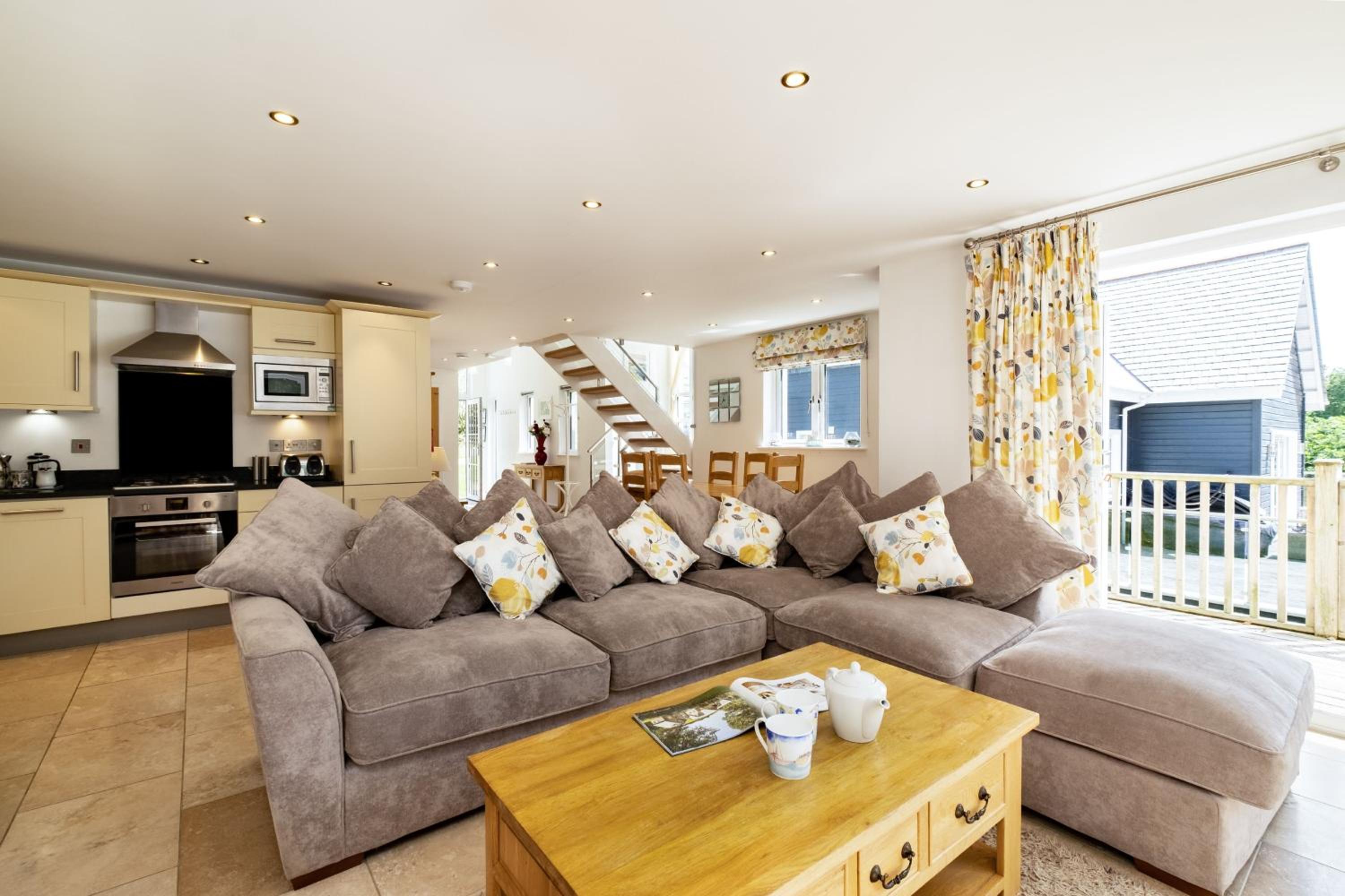 Trewhiddle Retreat V27 by Together Travel - Luxury 3-Bedroom Villa view 3