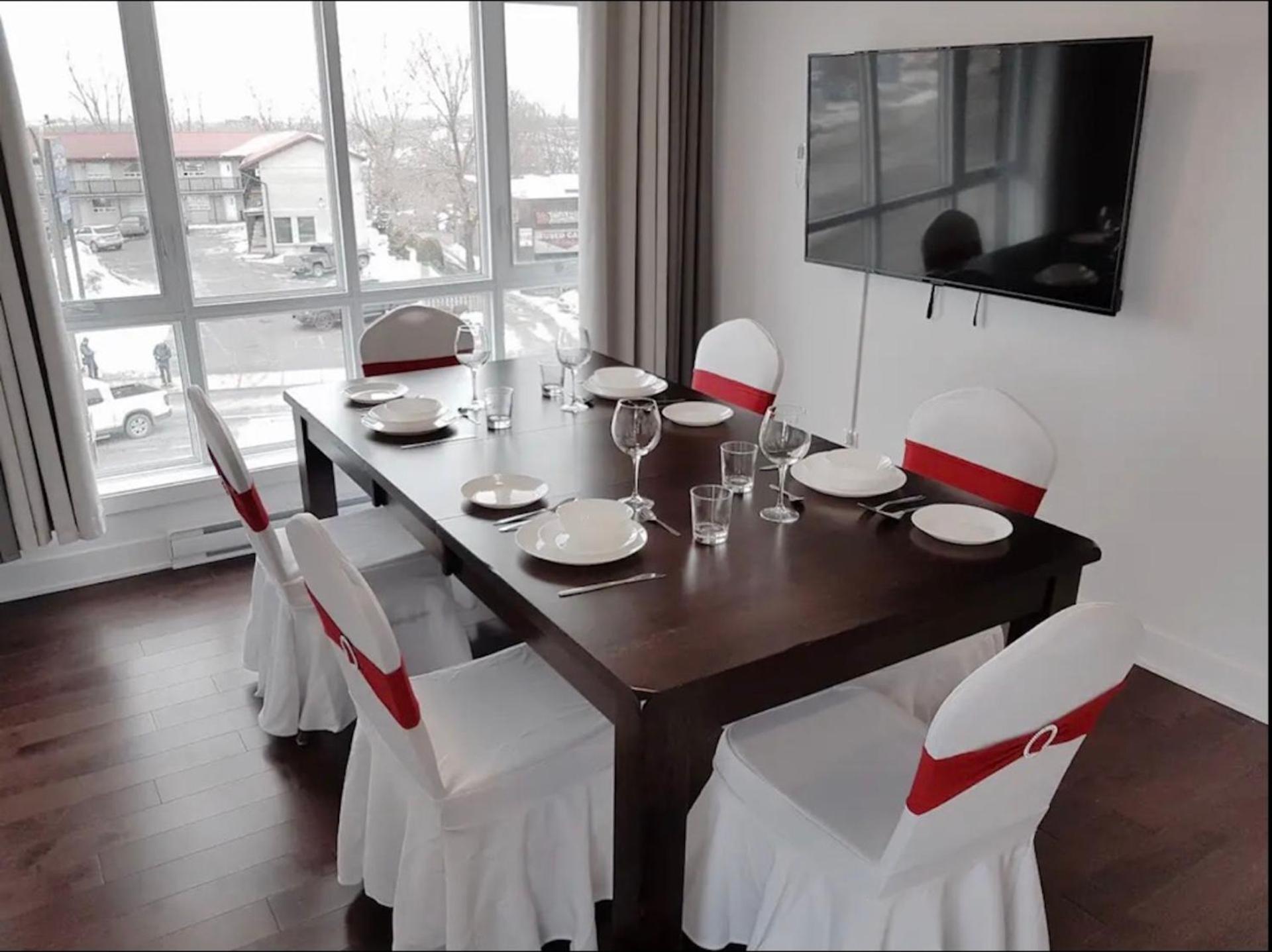 Le Bijou AirHome One or Two Bedroom Suite