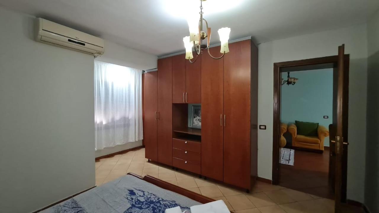 Calmly, spacious apartment next to USA embassy