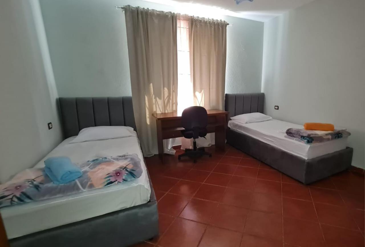 Calmly, spacious apartment next to USA embassy