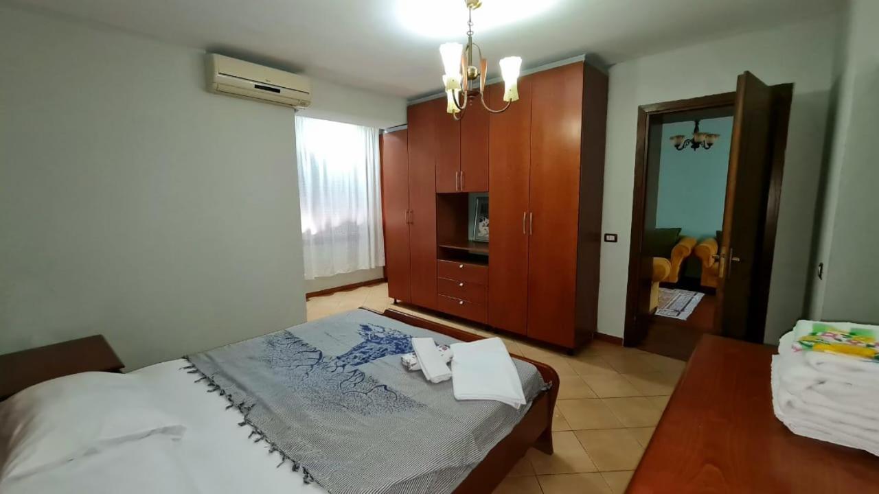 Calmly, spacious apartment next to USA embassy