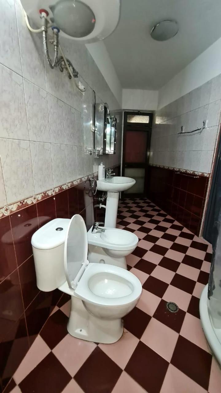 Calmly, spacious apartment next to USA embassy
