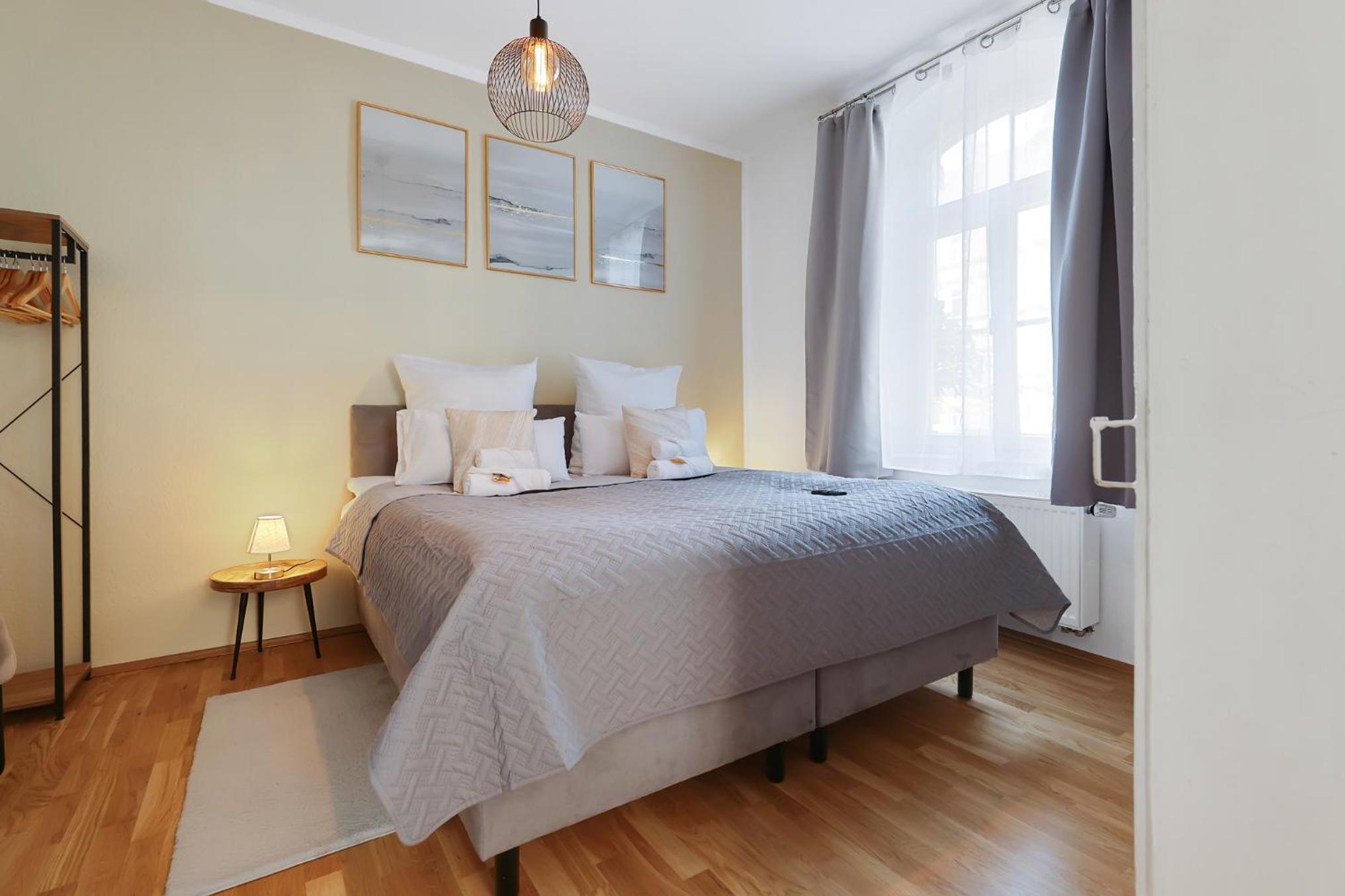 cruwzo I Exclusive Apartments in Central location with Parking