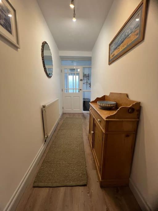 Self-contained ensuite double or twin bedroom in Pentir view 2