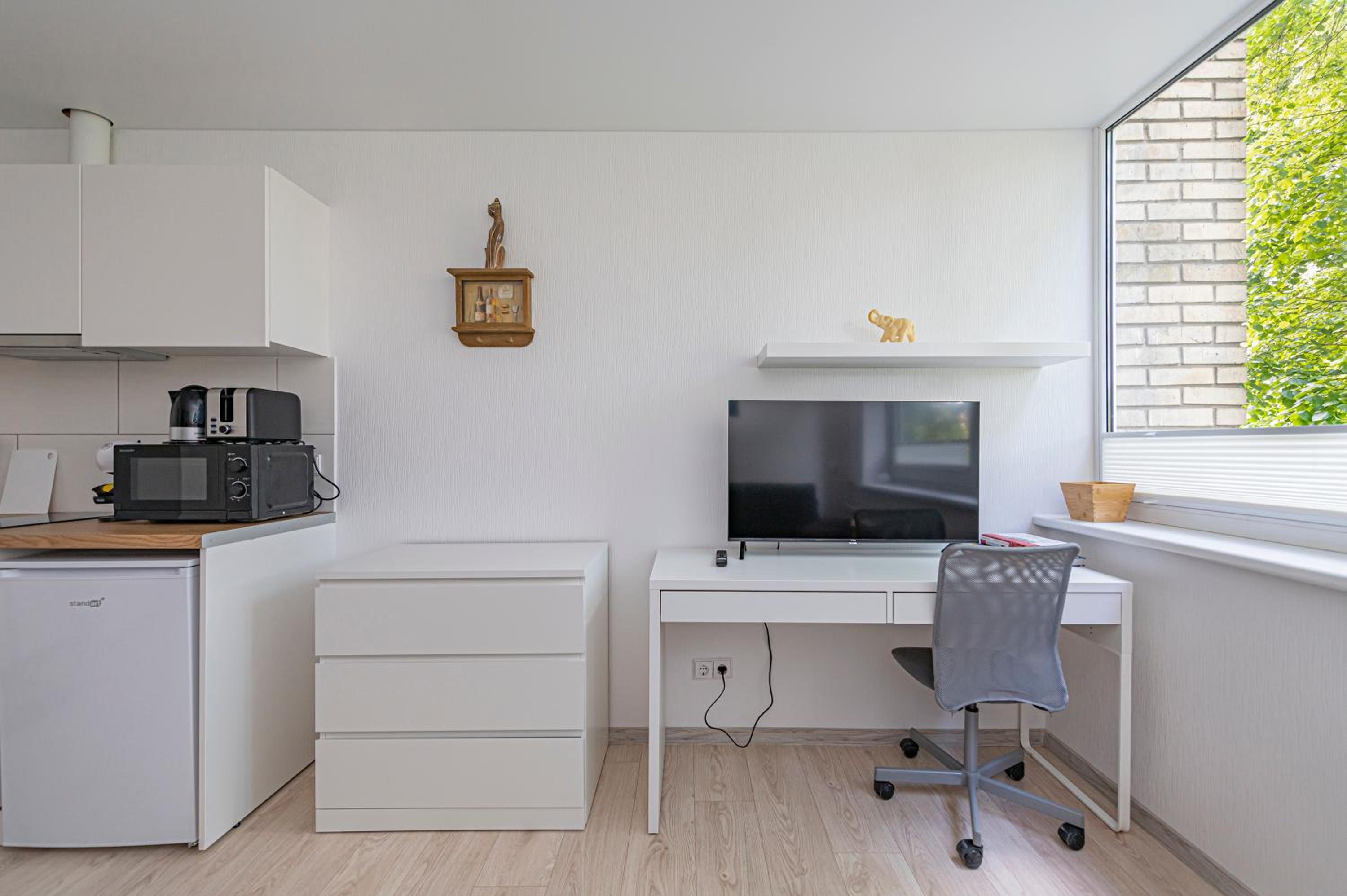Partizanų studio apartment #2 by Polo Apartments view 4