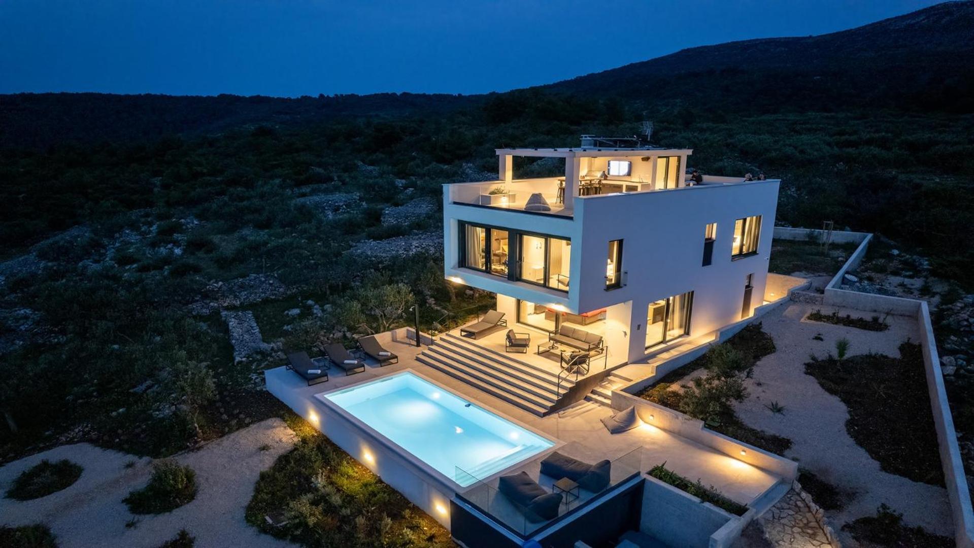 Modern villa on island Hvar