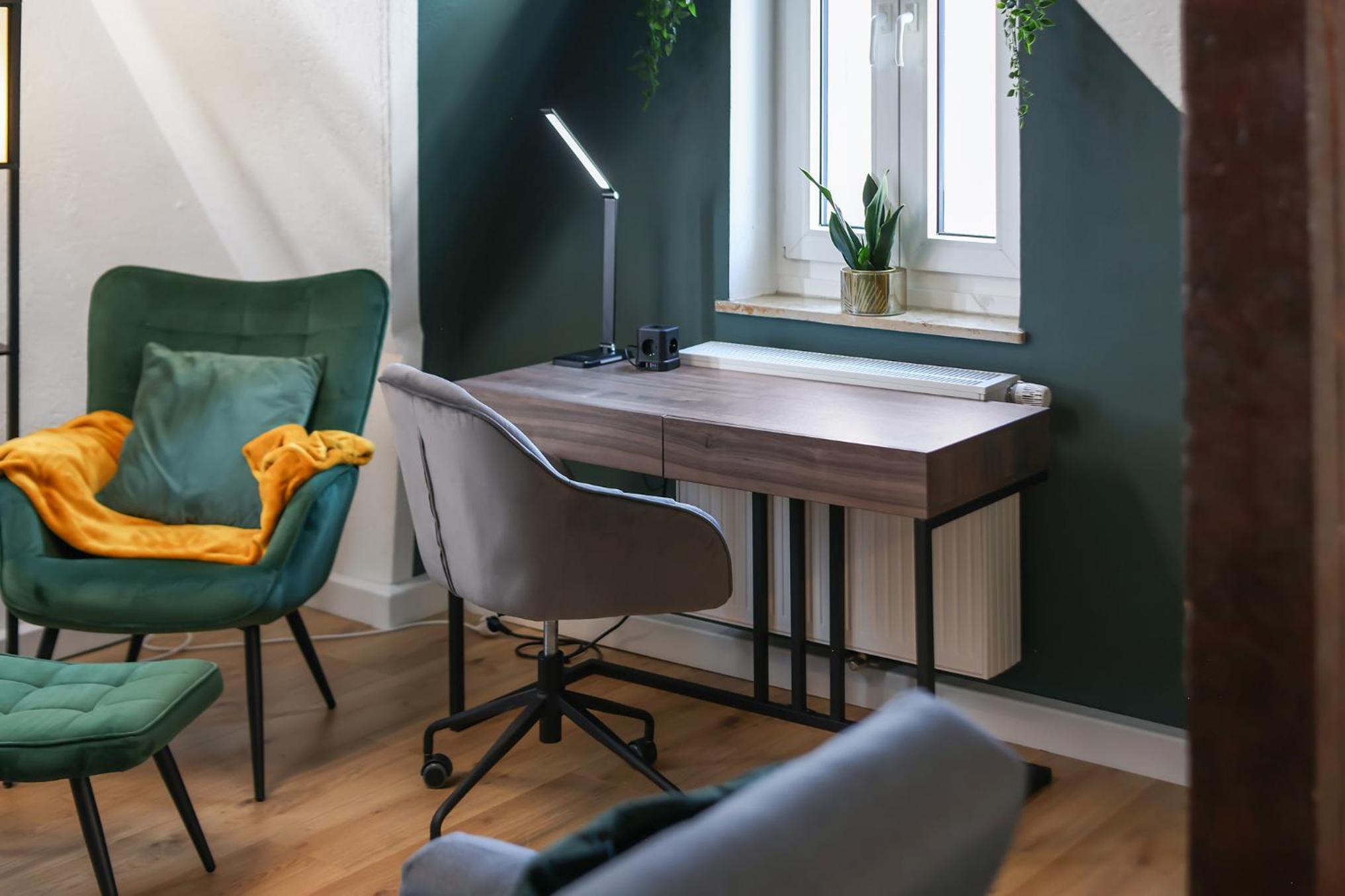 cruwzo I Exclusive Apartments in Central location with Parking