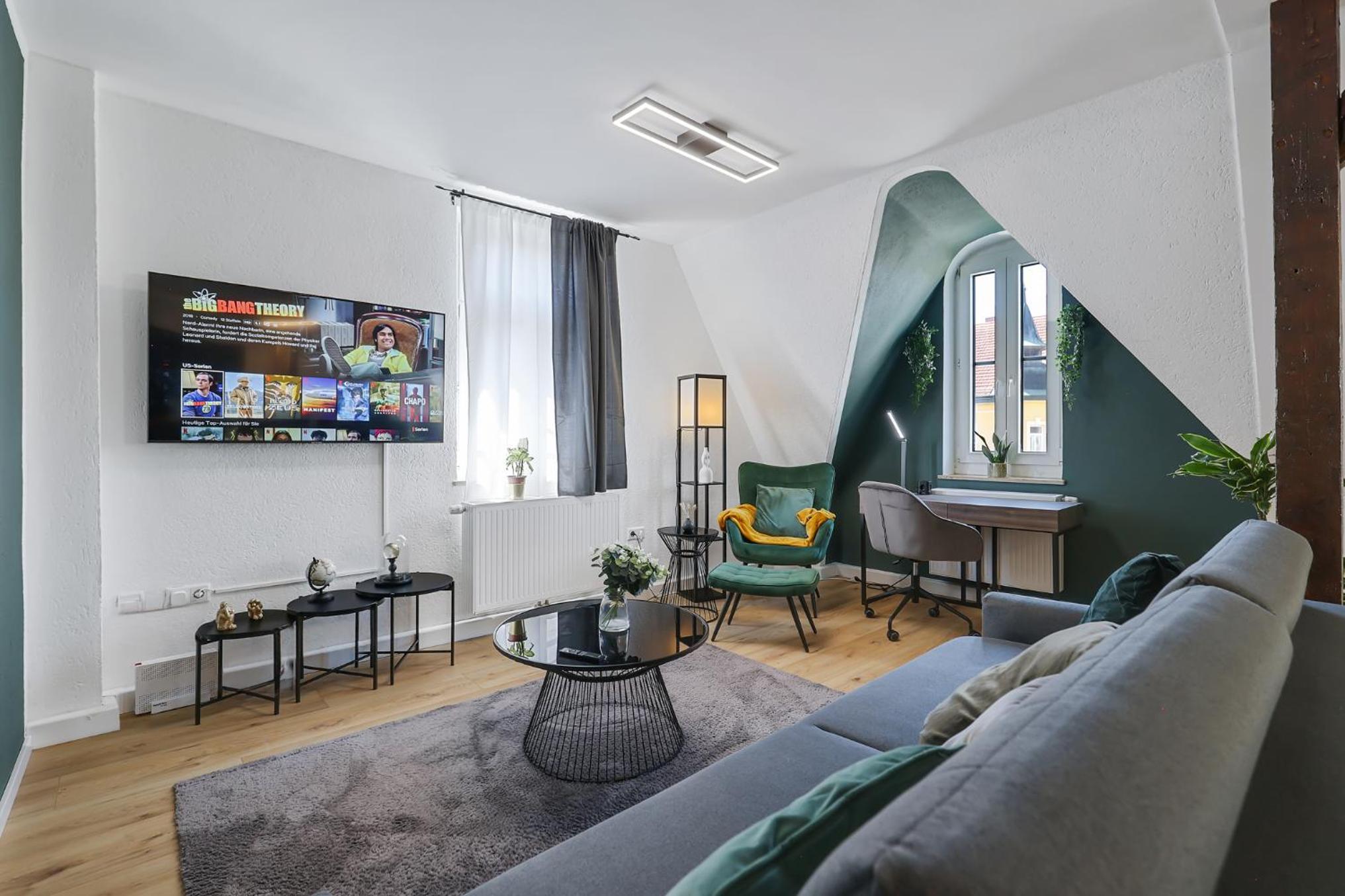 cruwzo I Exclusive Apartments in Central location with Parking