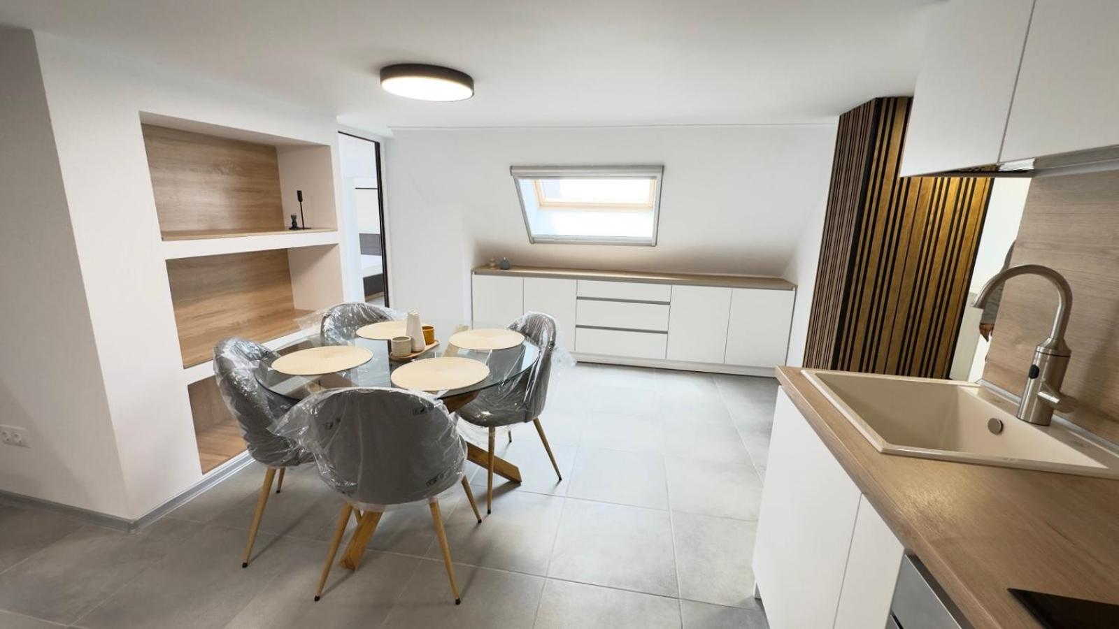 Sky apartment