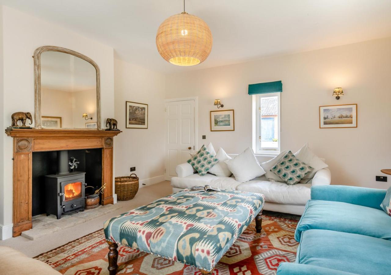 7 Bed in Kimberley oc-p28132