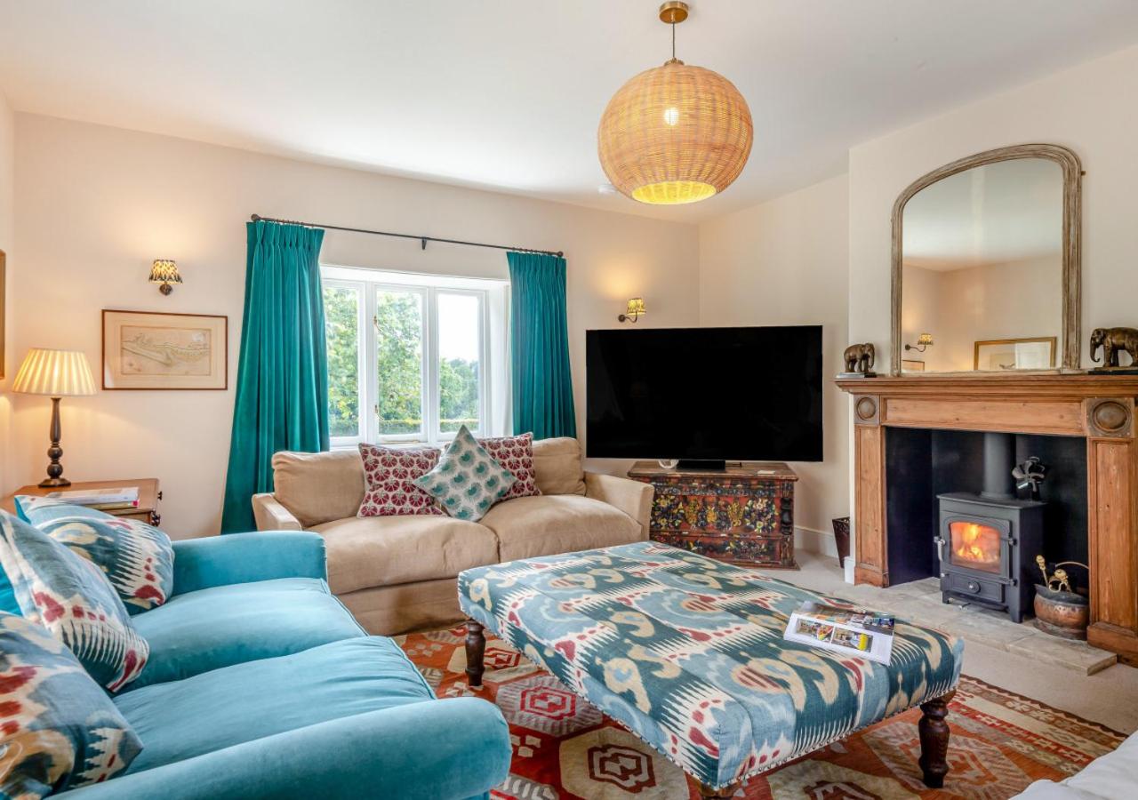 7 Bed in Kimberley oc-p28132