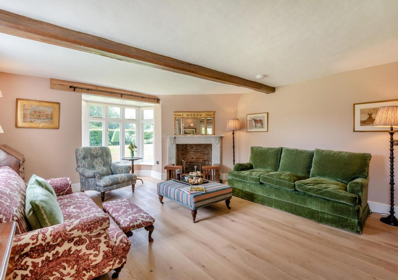 7 Bed in Kimberley oc-p28132