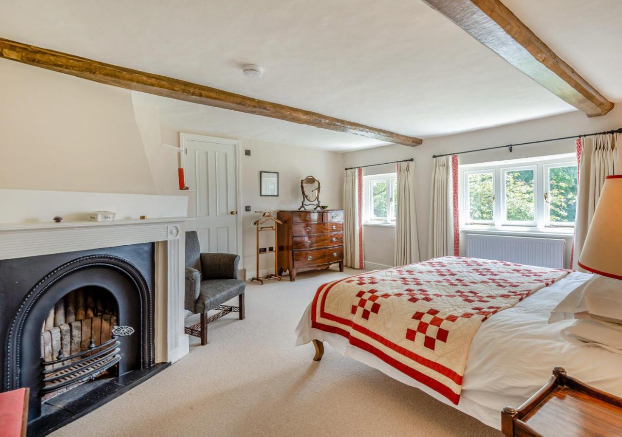 7 Bed in Kimberley oc-p28132