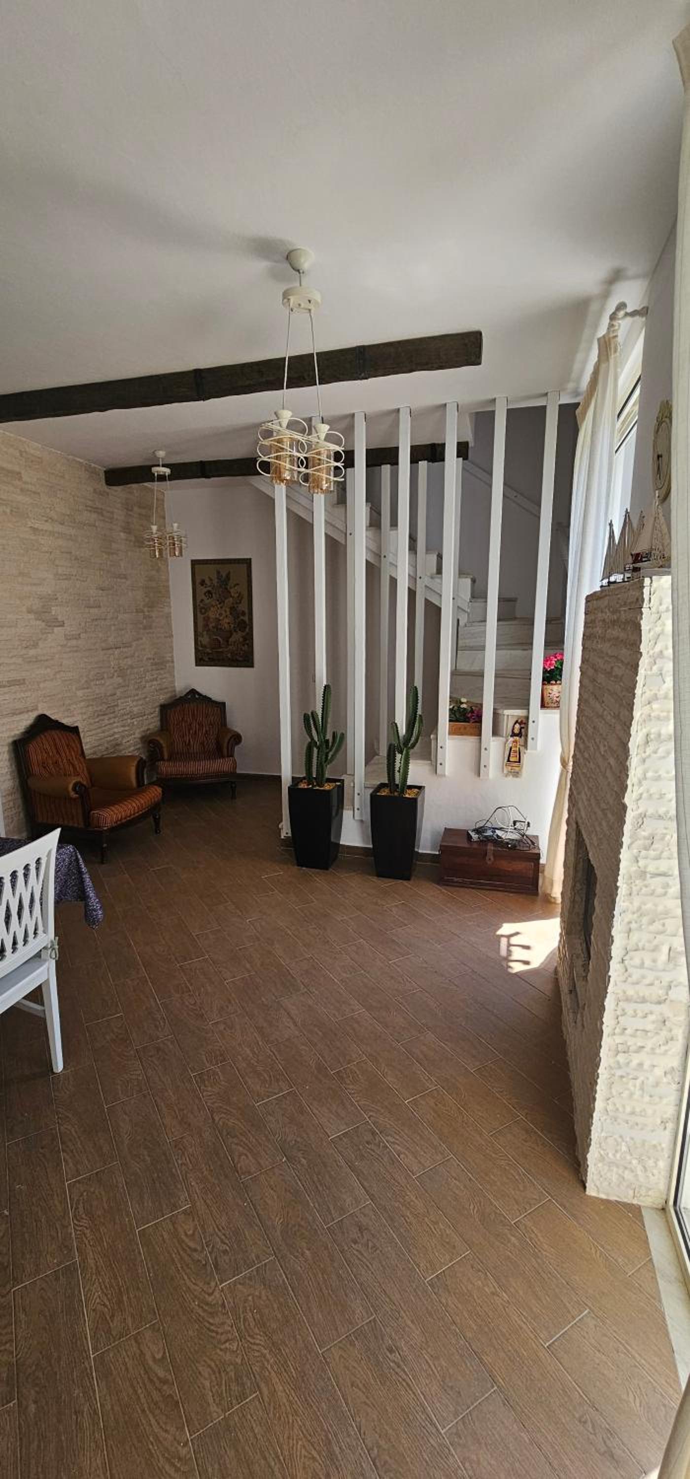 Vila E5