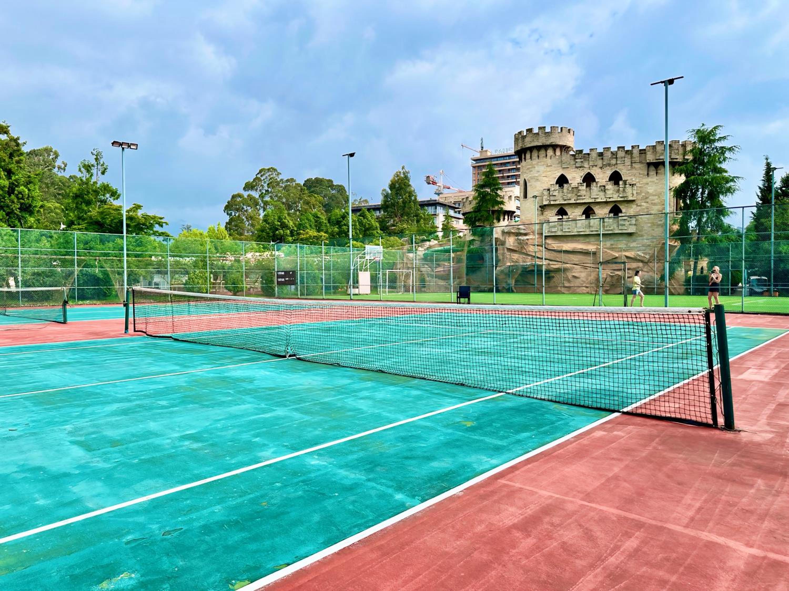activities & amenities