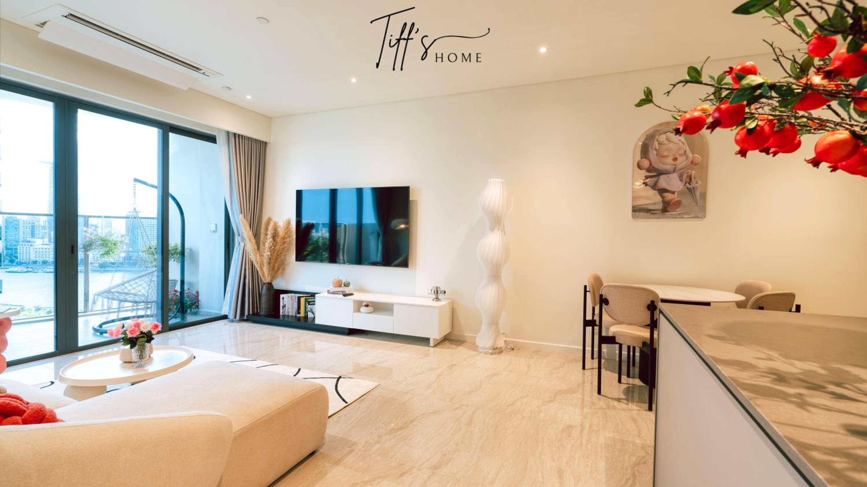 Metropole Thu Thiem - Tiff's Opera Suite