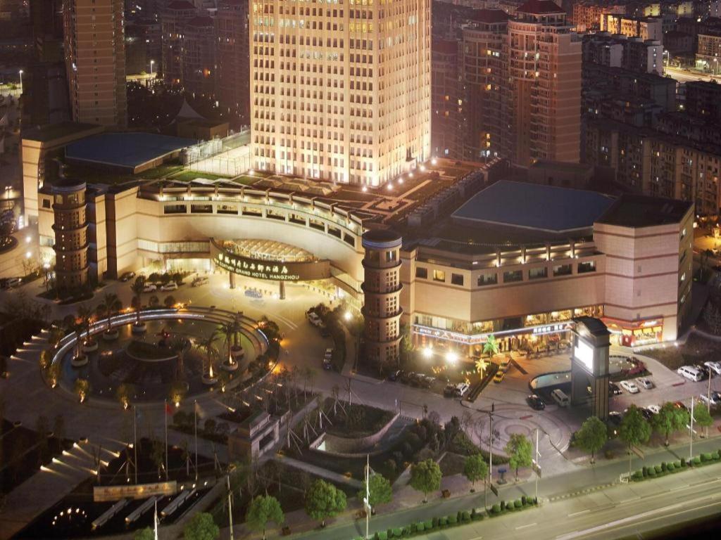 New Century Hangzhou Grand Hotel