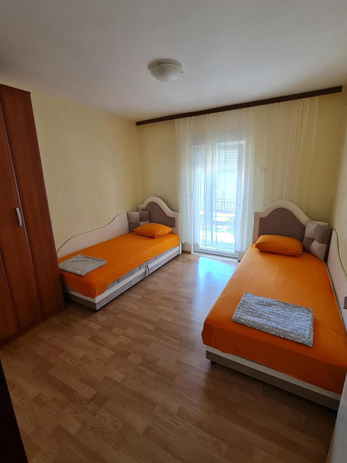 Apartmani S view 4