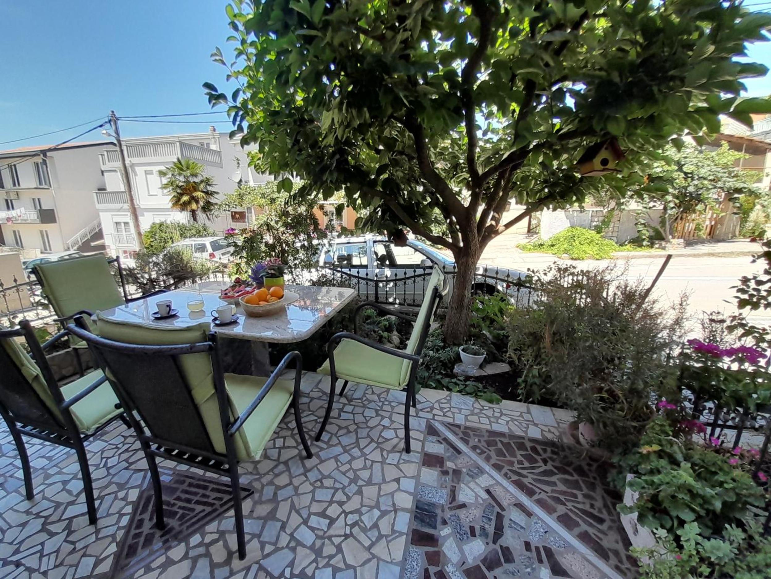 Apartmani "Rebecca" view 3