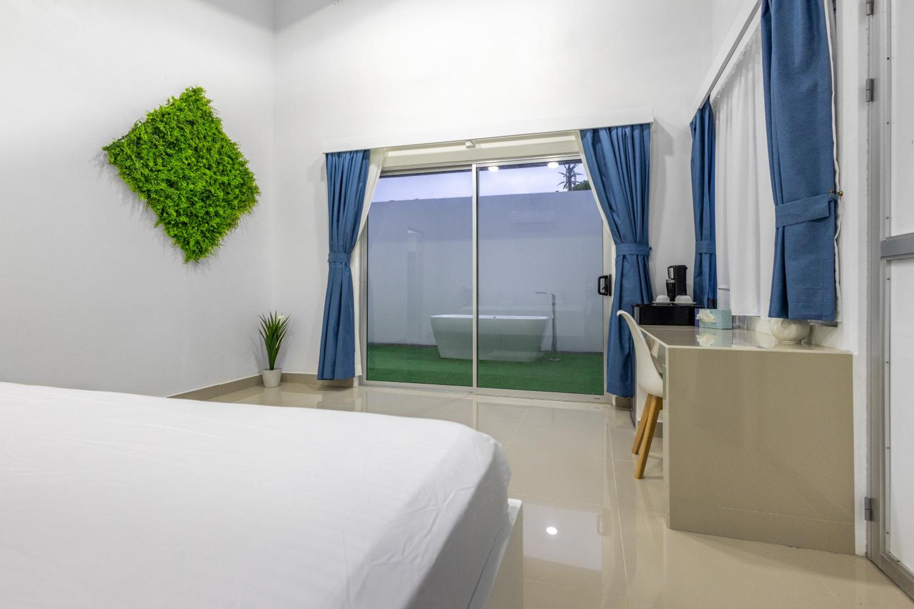 The Zion Suite Tortuguero