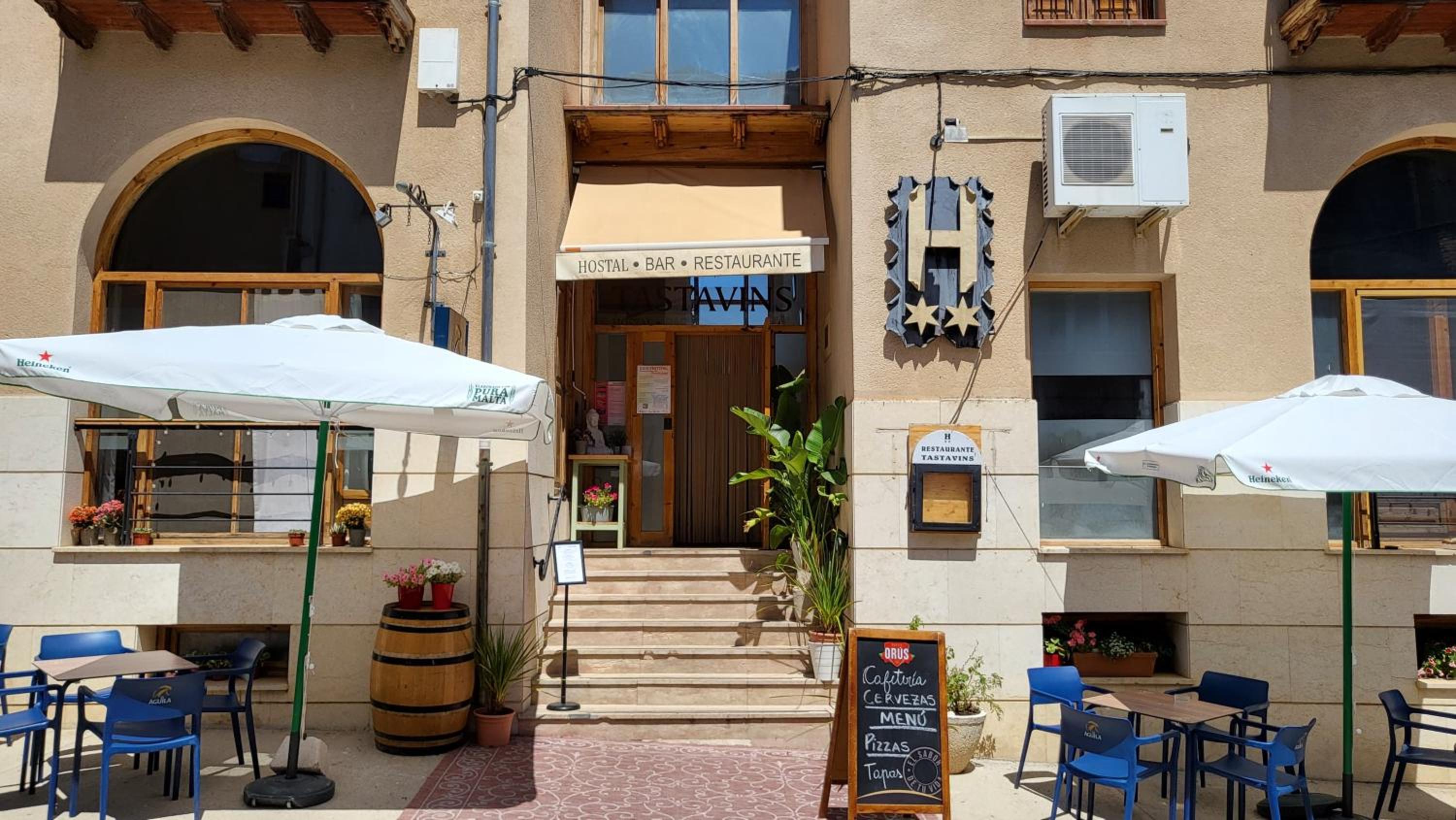 Hostal Tastavins view 5