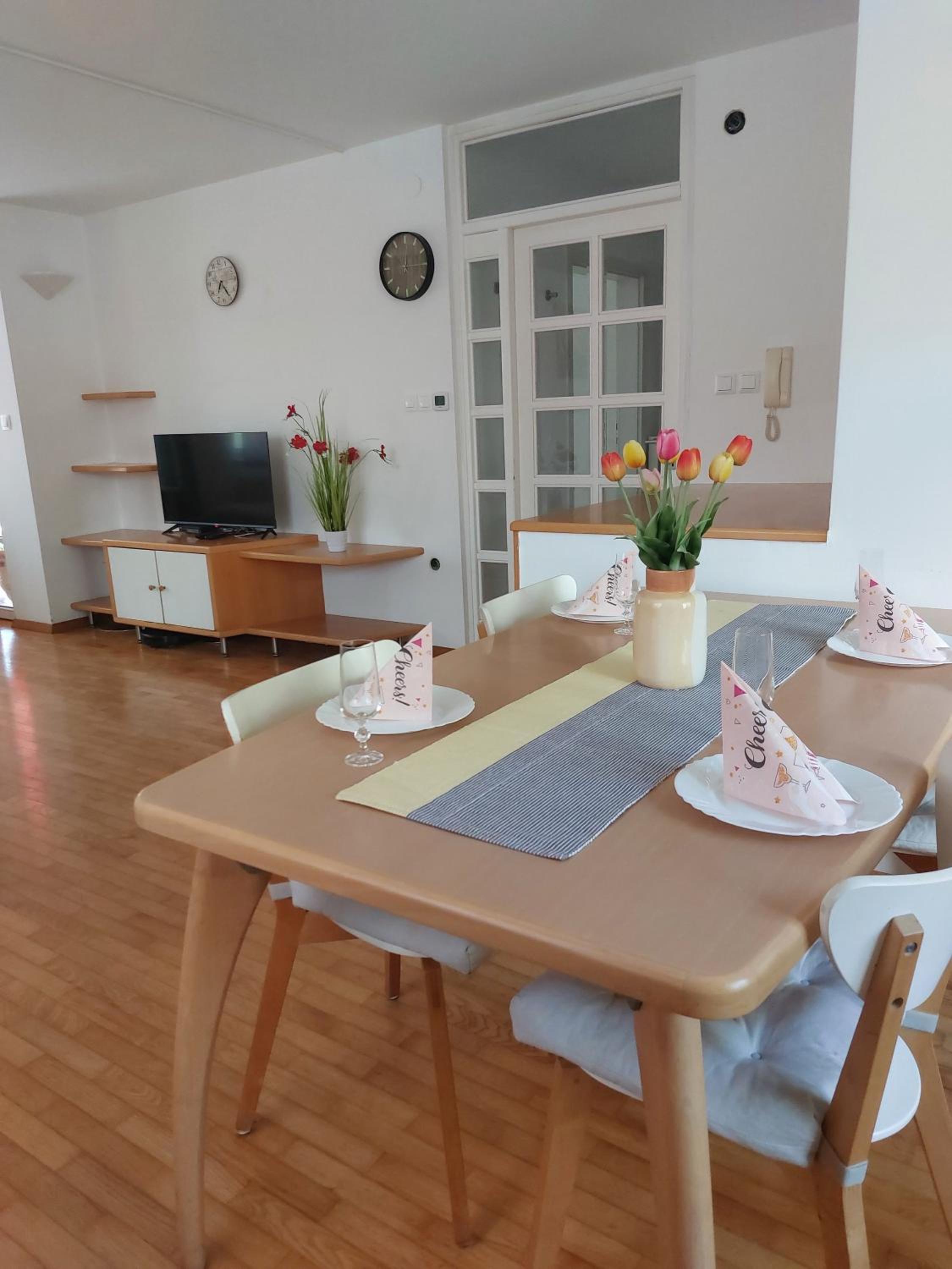 Apartments Sina