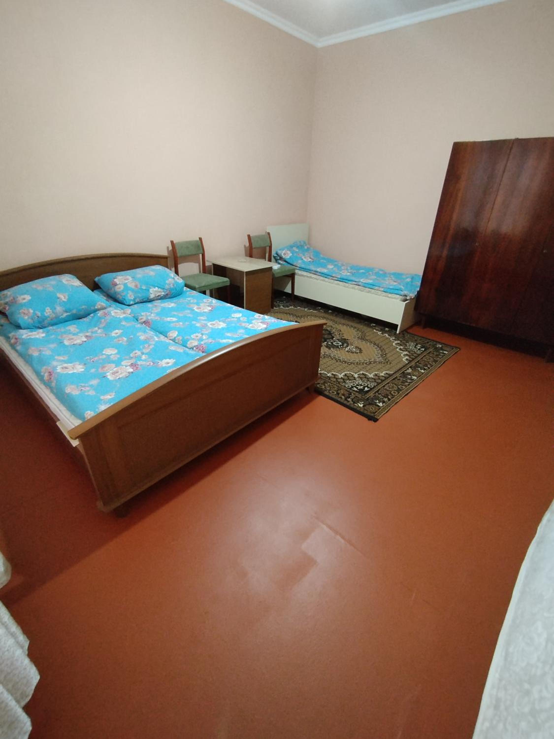 Həyət Evi ucuz hostel