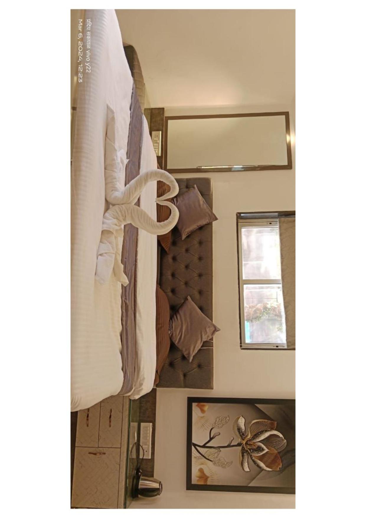 Bee Buzz Villa view 5