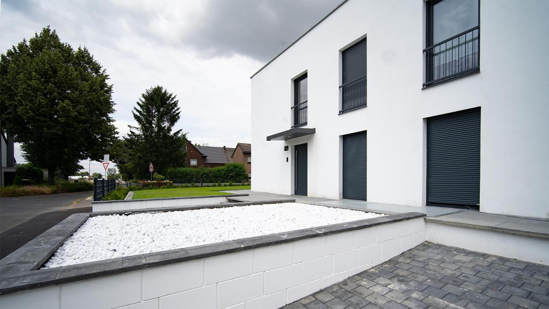 Photo 28