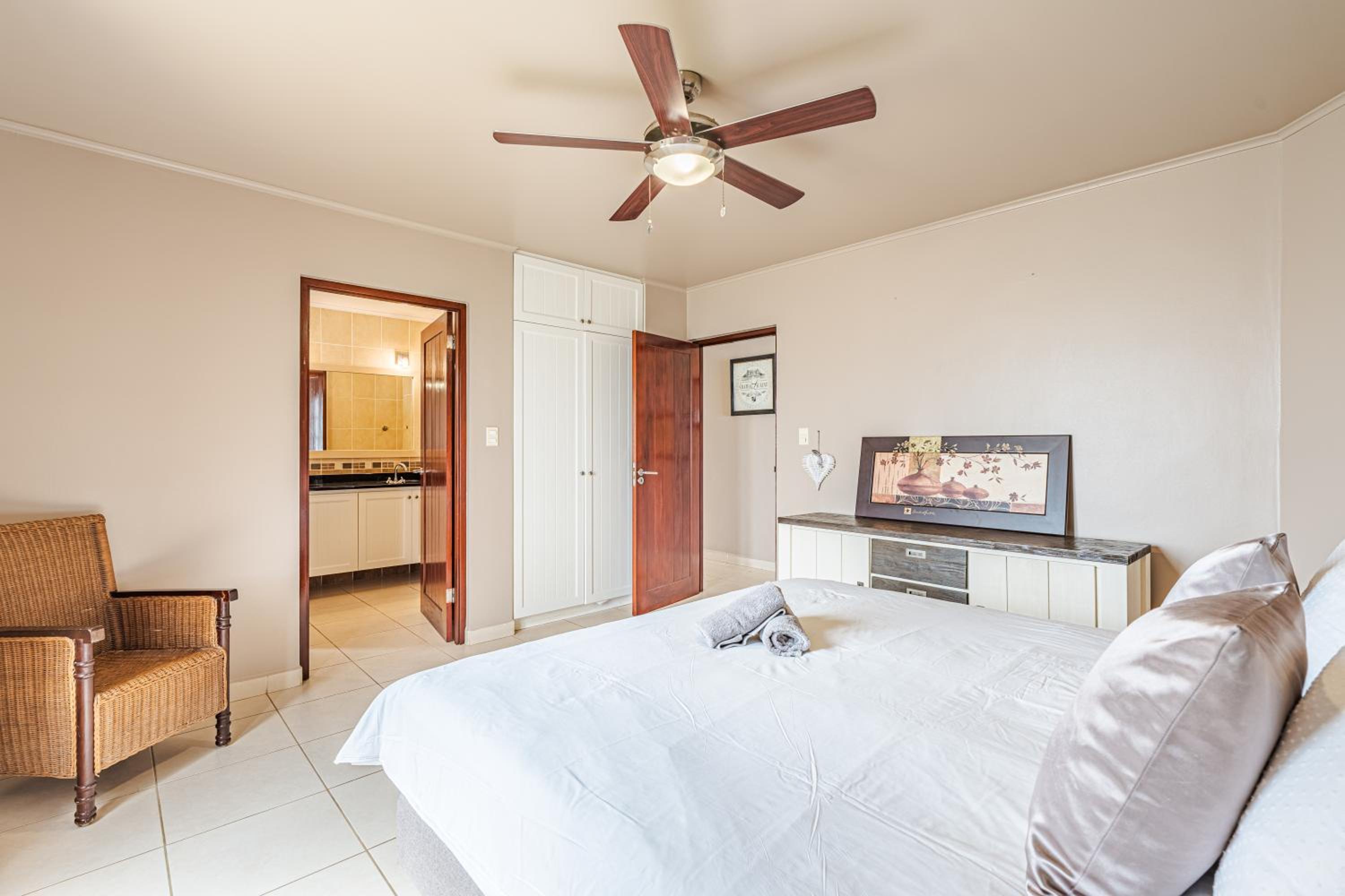 Bellevue Residence #7 - Oceanfront condo