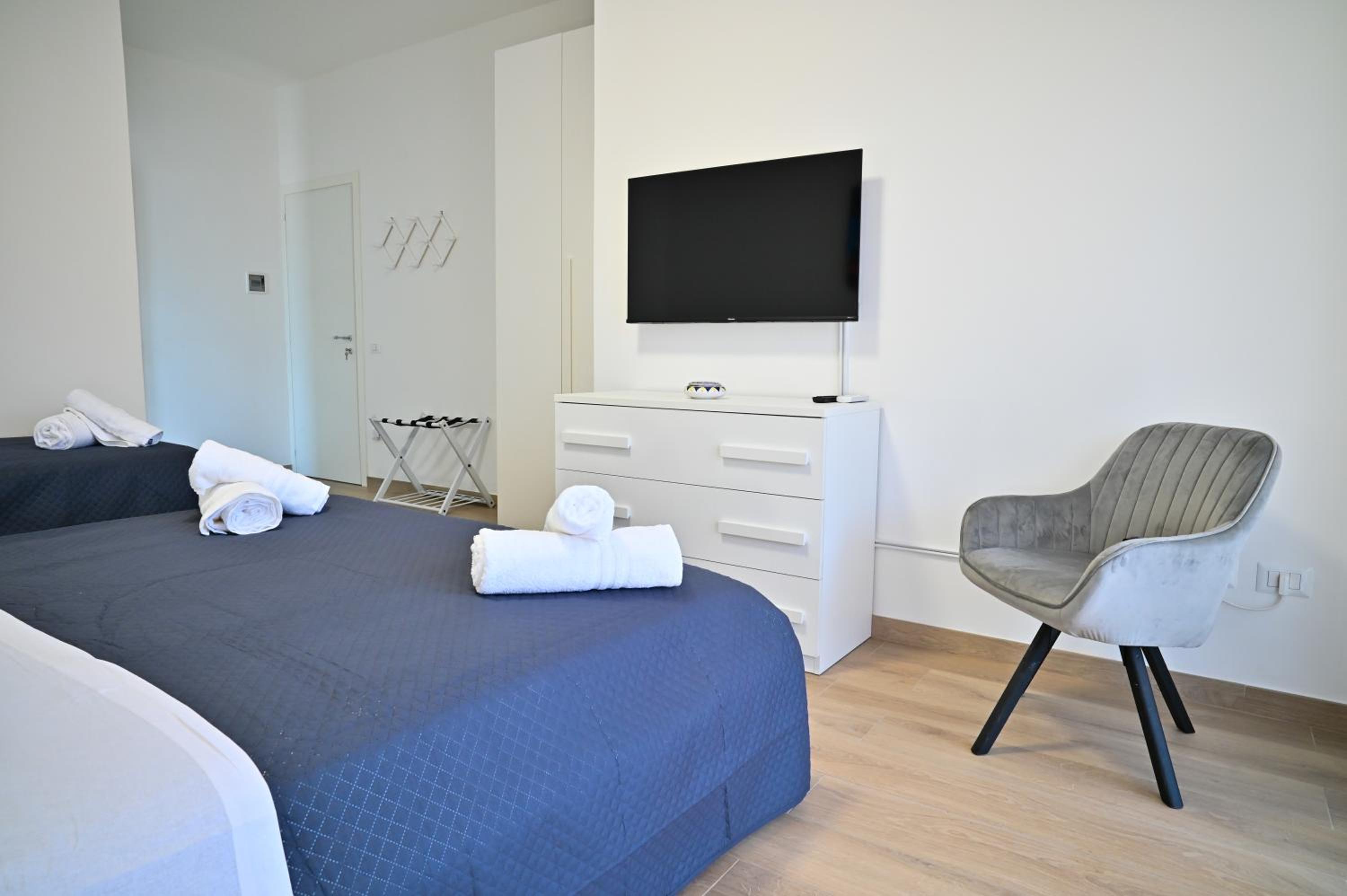 FRONTEMARE Suites