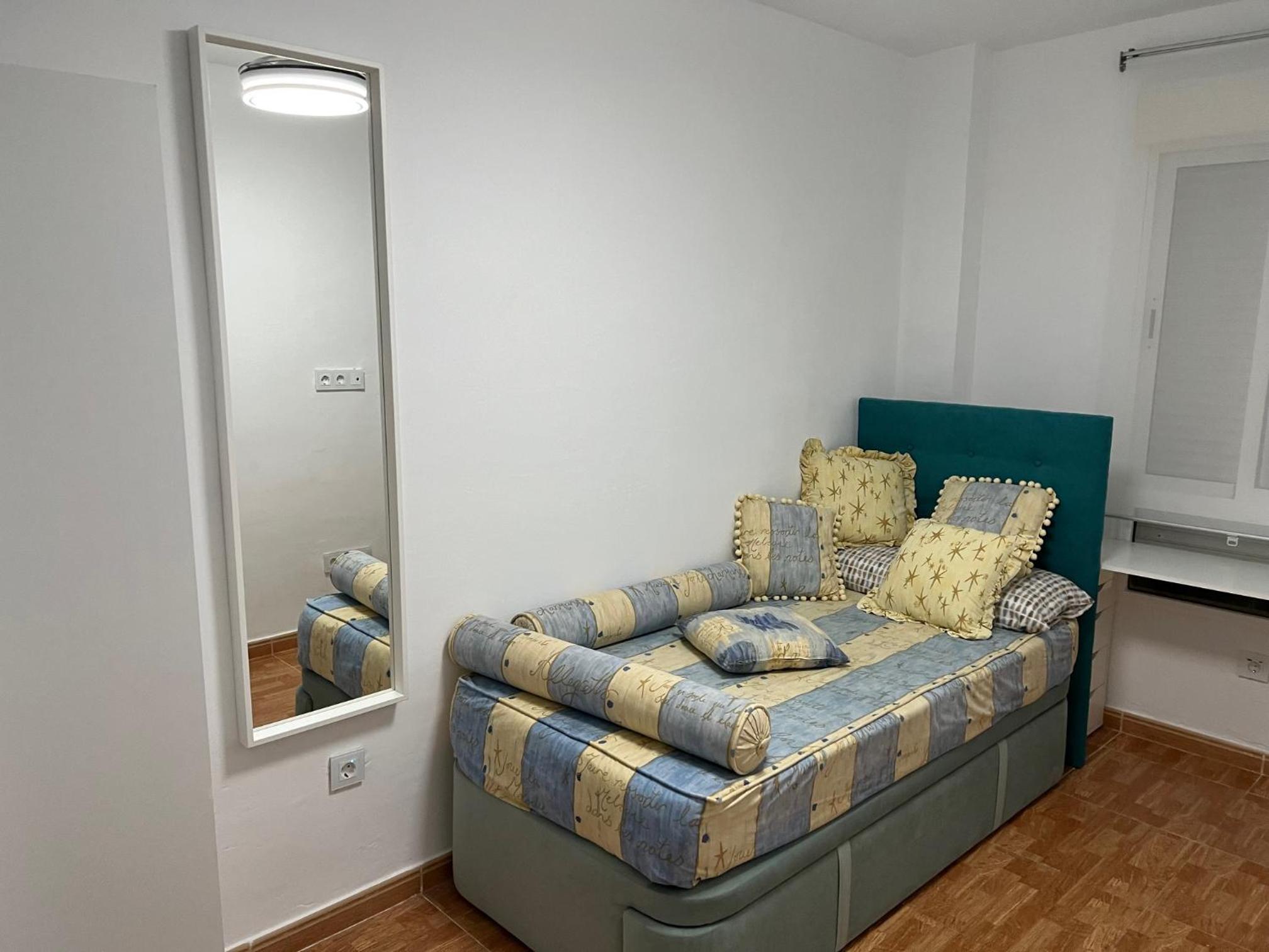 Apartamento moderno recien reformado photo 2
