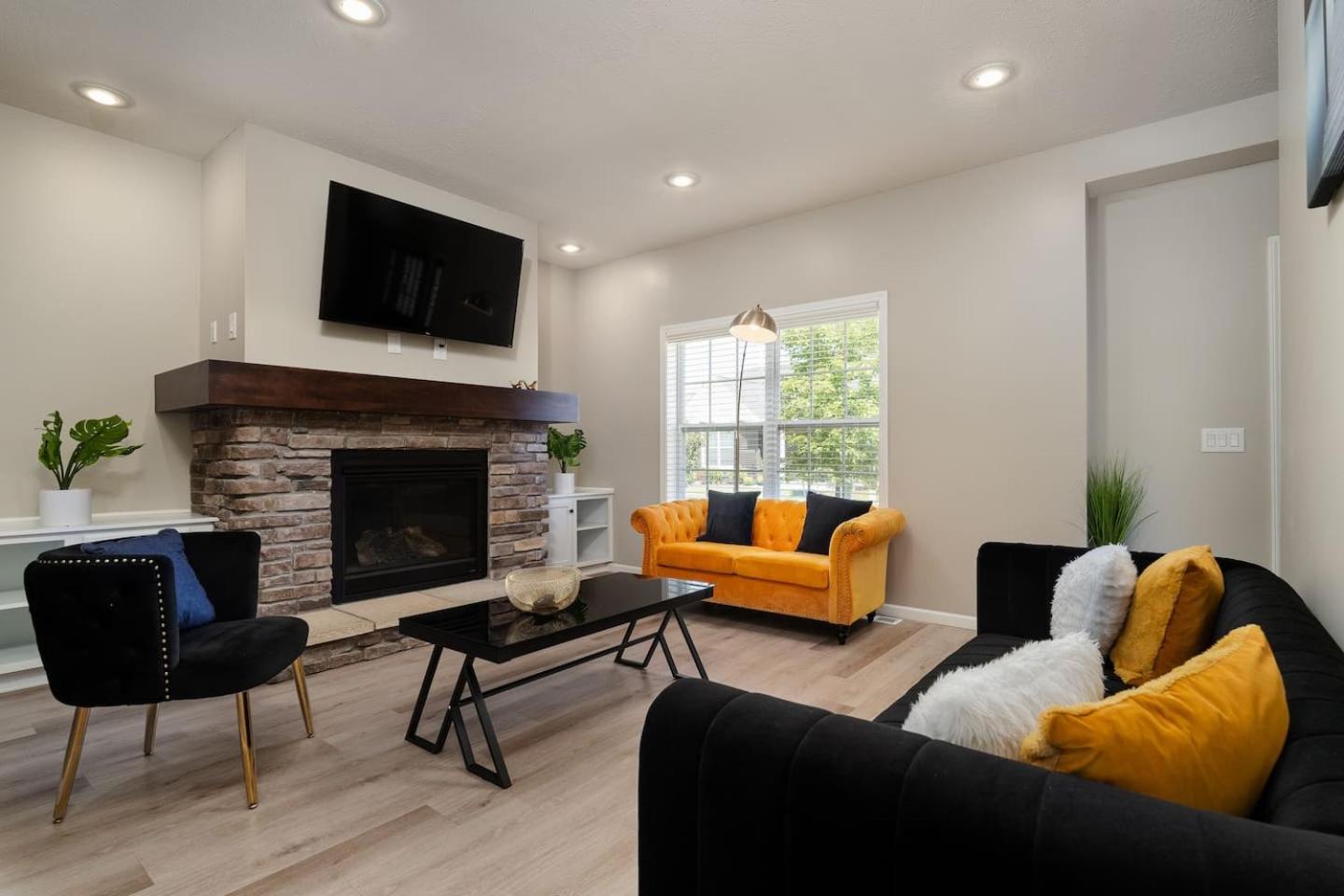 Corporate Housing by MGM view 2
